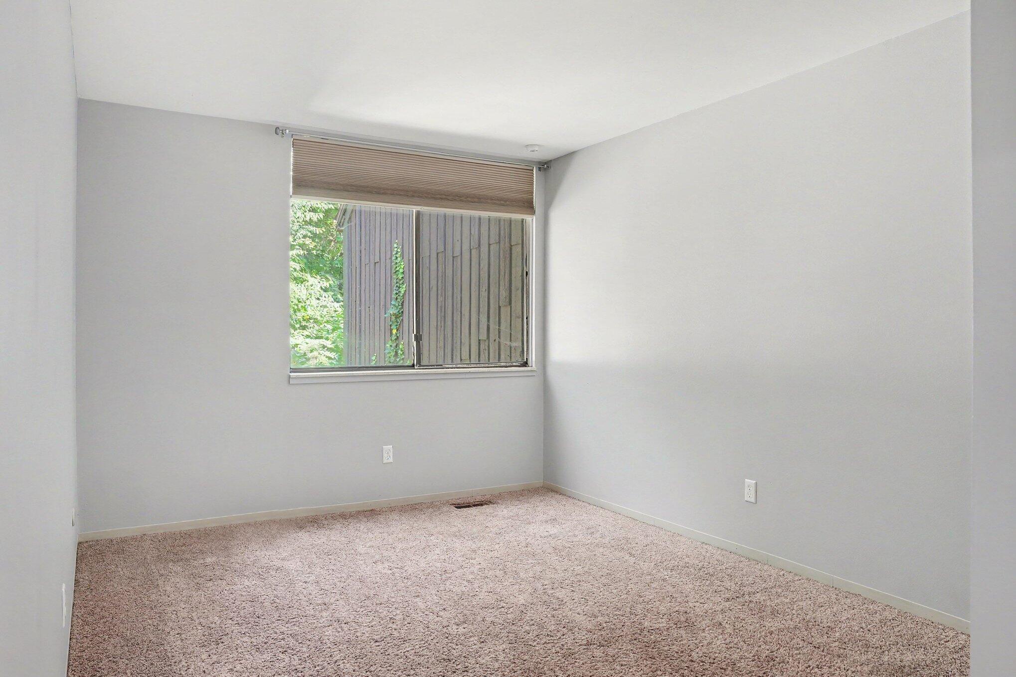 235 Durness Court Kalamazoo MI 49006