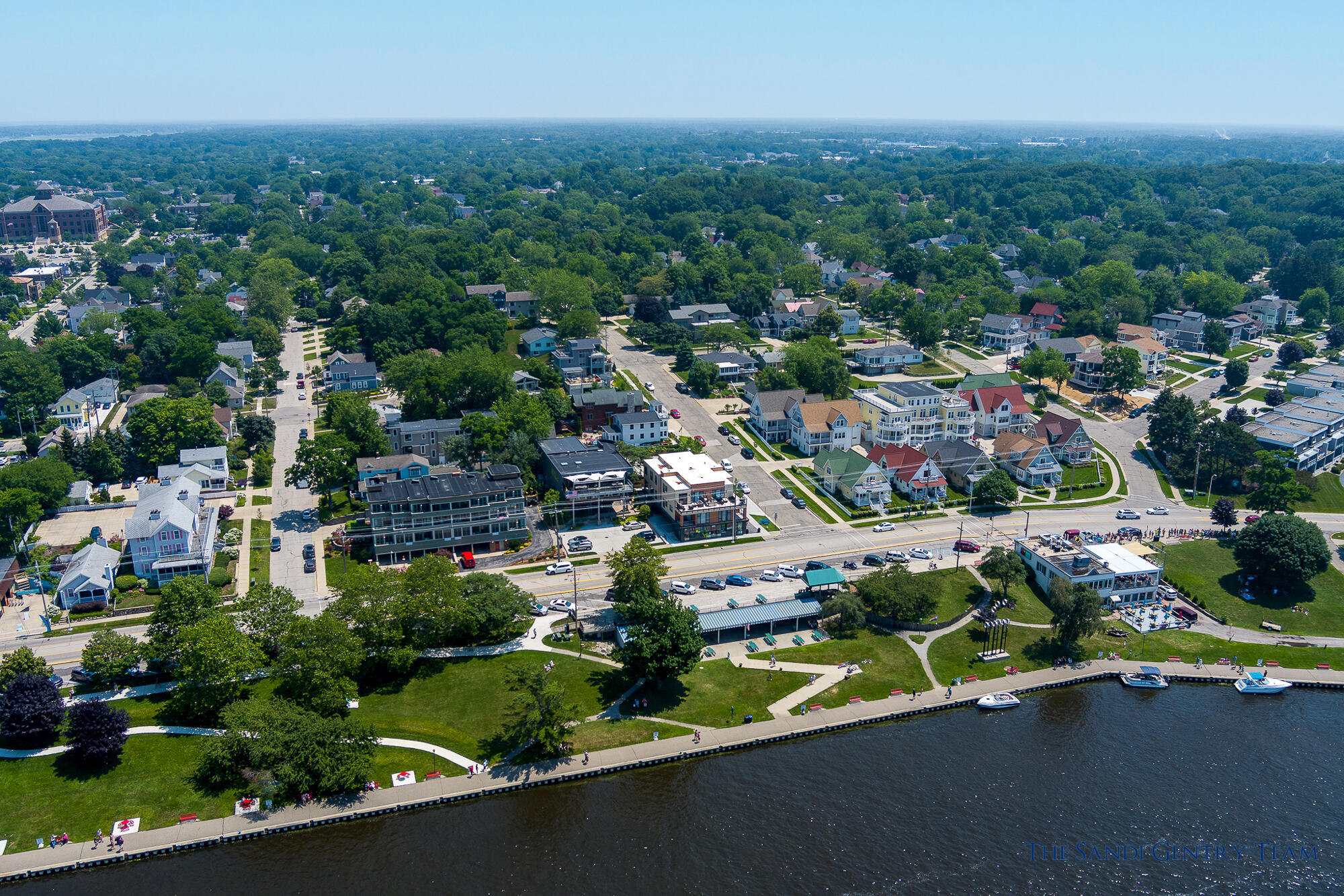 218 S Harbor Drive Grand Haven MI 49417