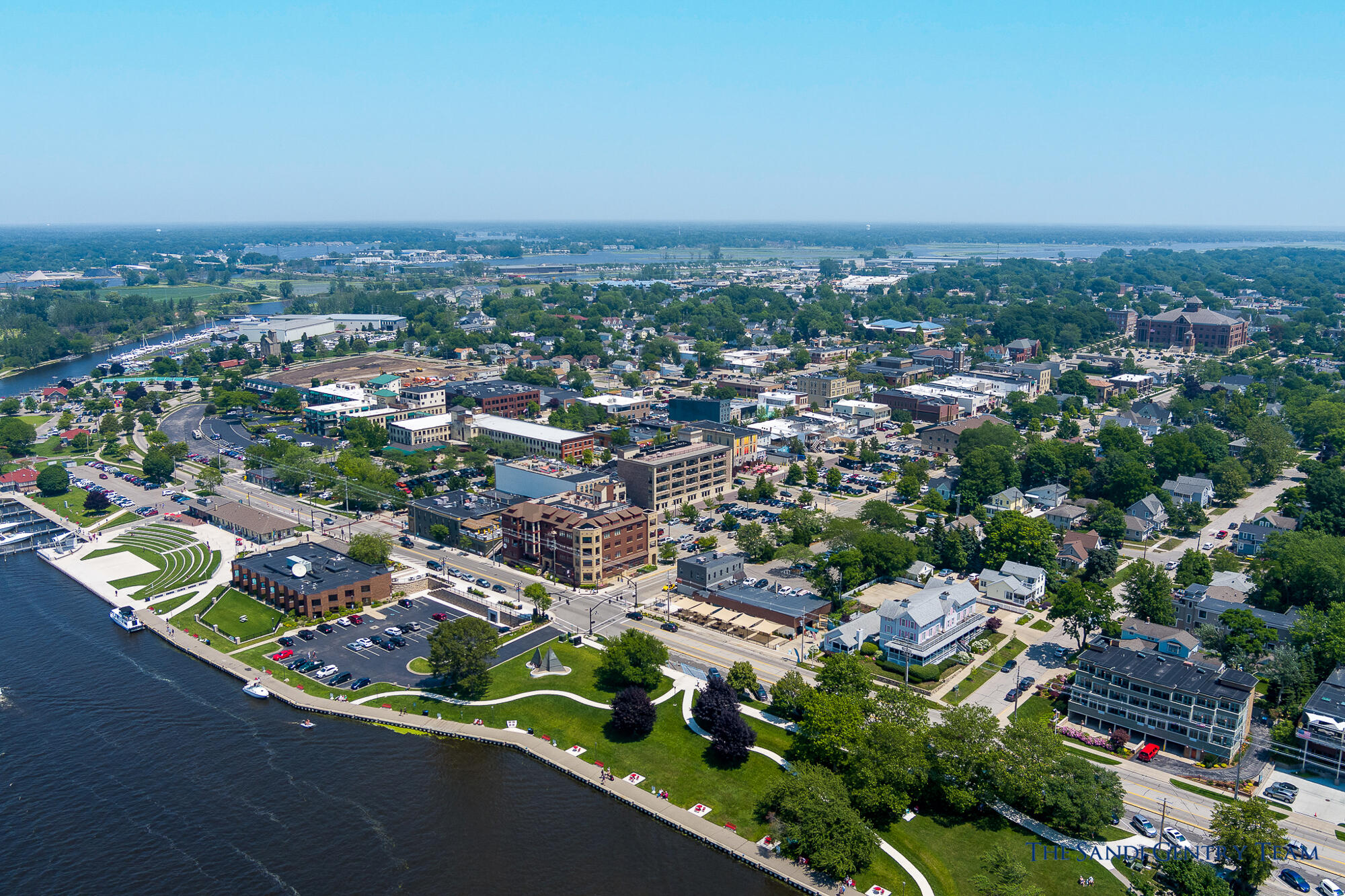 218 S Harbor Drive Grand Haven MI 49417