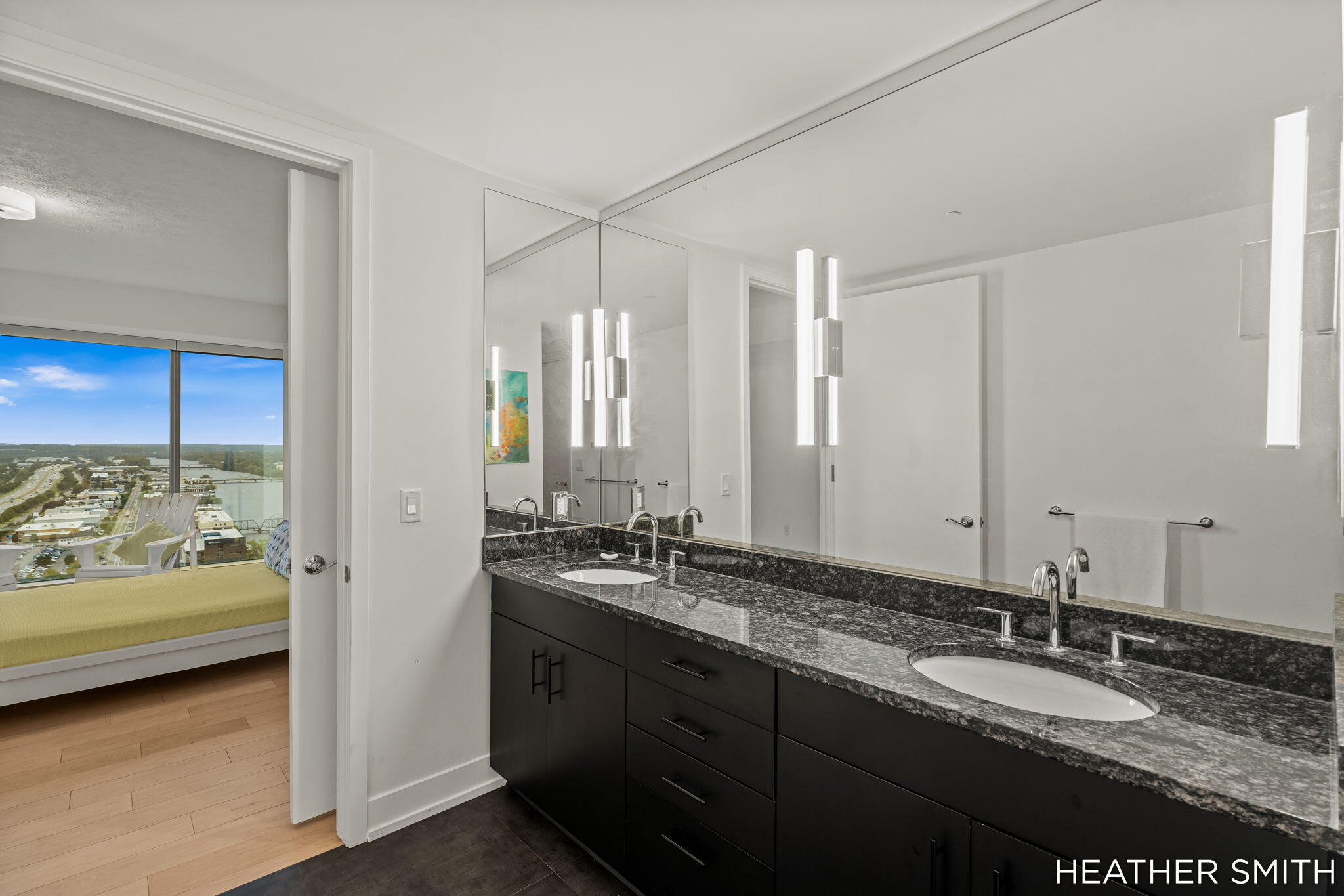 335 Bridge Street NW Grand Rapids MI 49504
