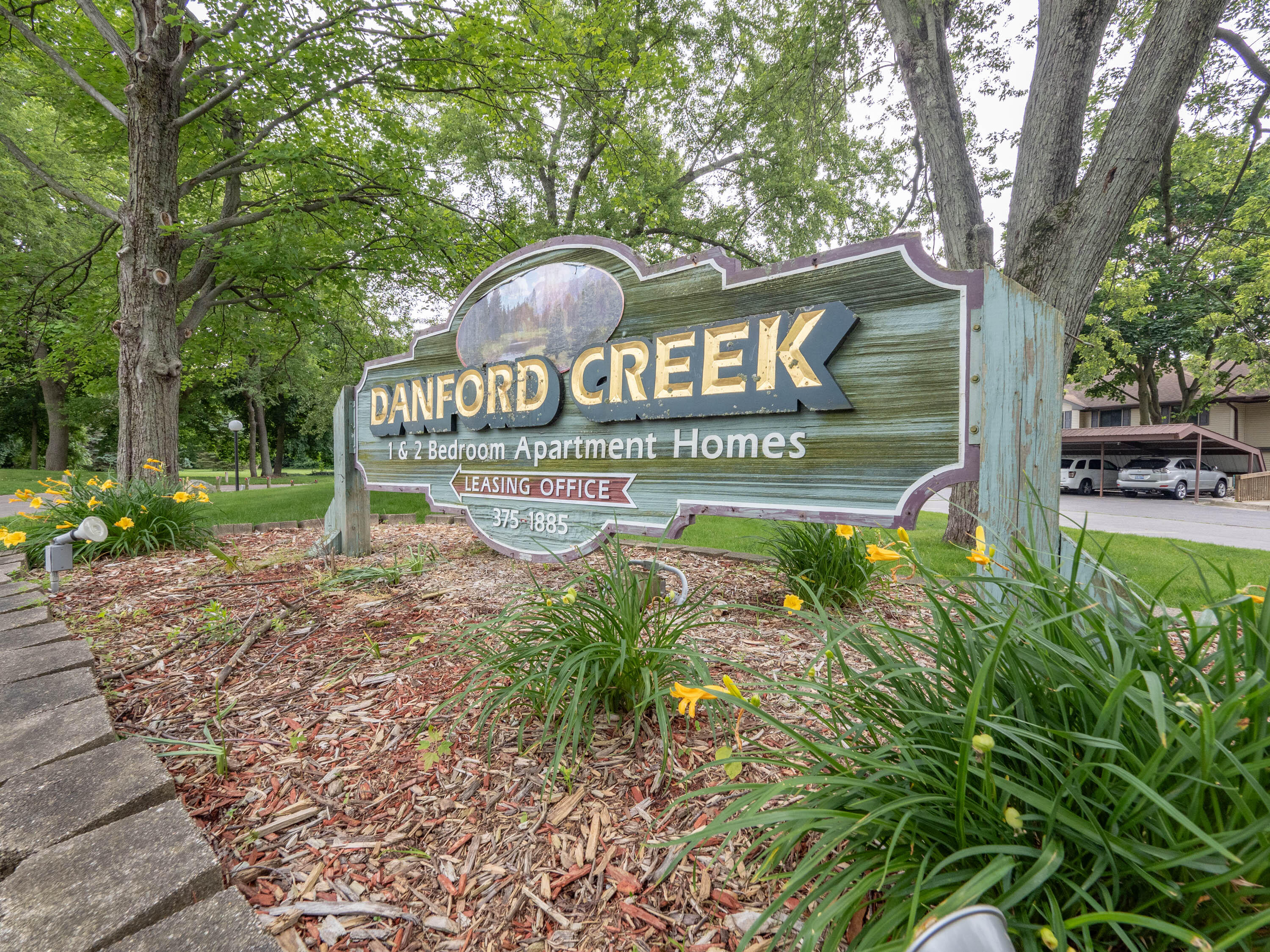 6109 Danford Creek Kalamazoo MI 49009