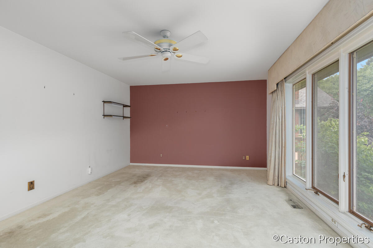 3482 Charlevoix Drive SE Grand Rapids MI 49546