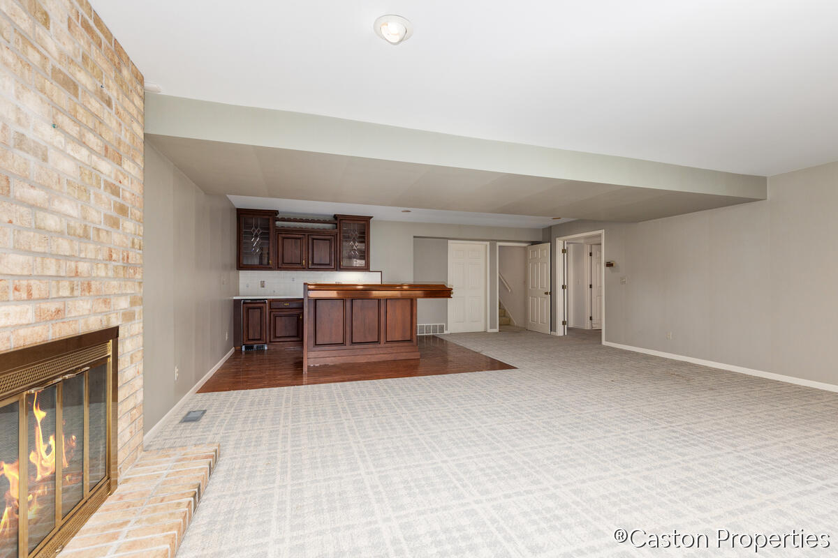 3482 Charlevoix Drive SE Grand Rapids MI 49546