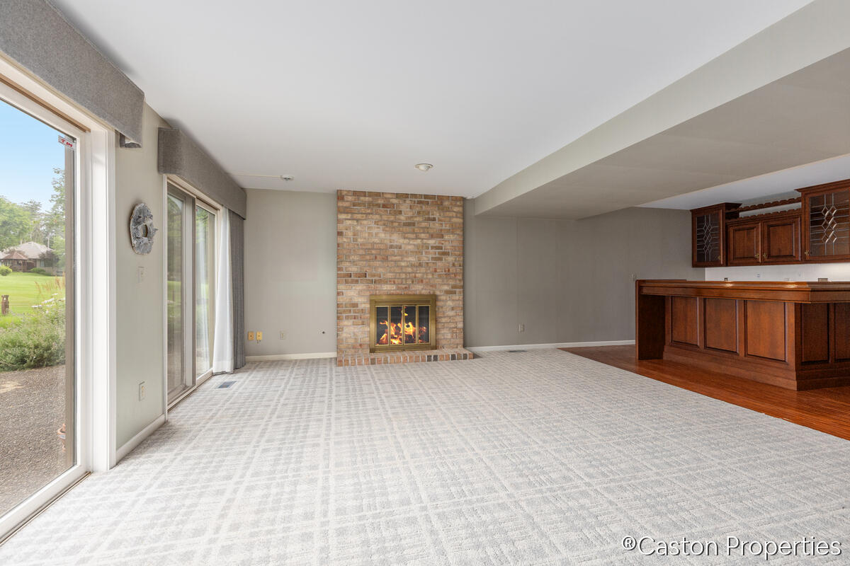 3482 Charlevoix Drive SE Grand Rapids MI 49546