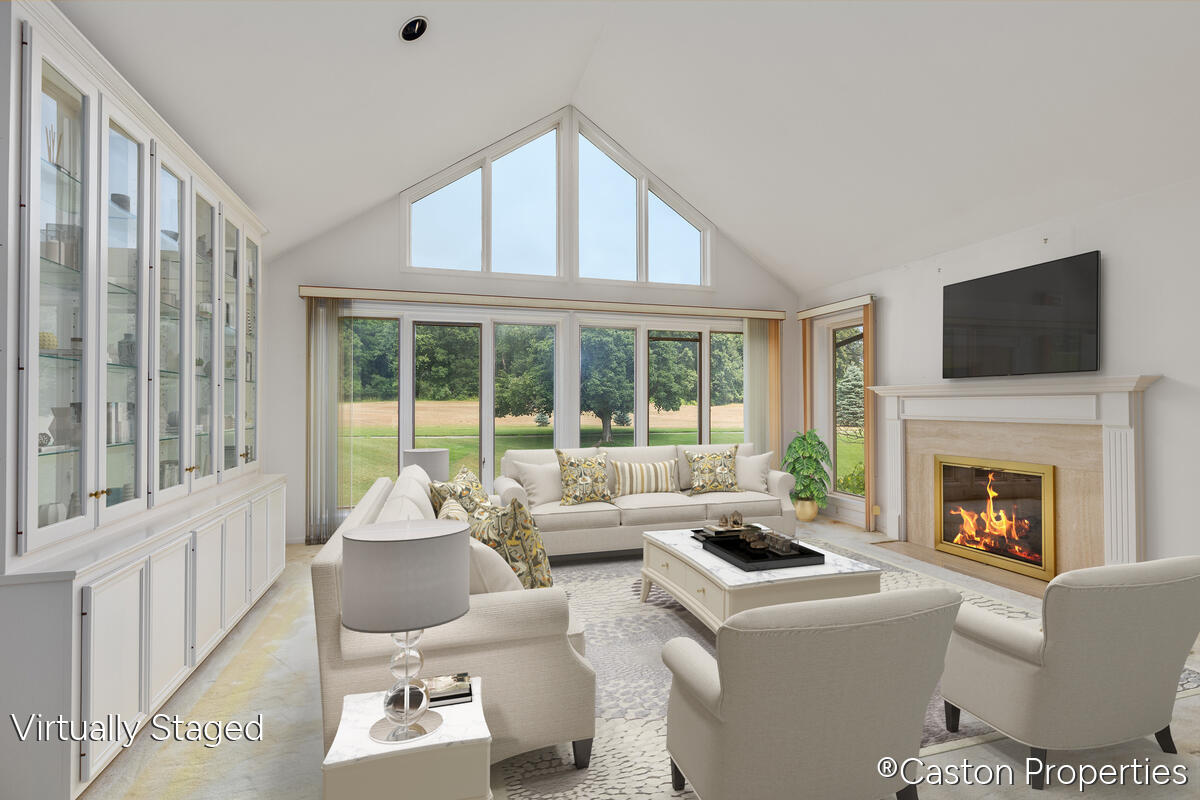 3482 Charlevoix Drive SE Grand Rapids MI 49546