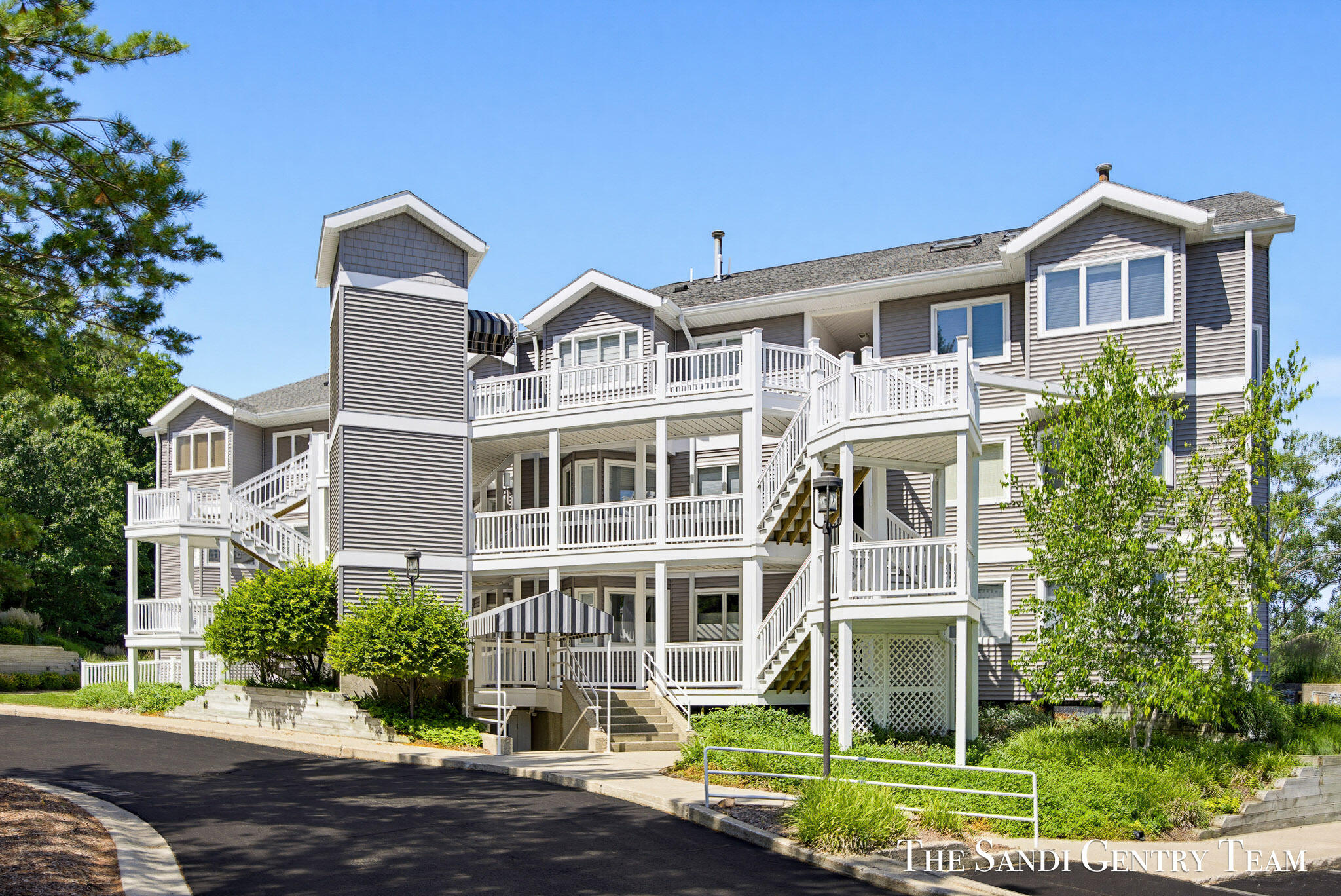 820 S Harbor Drive Grand Haven MI 49417