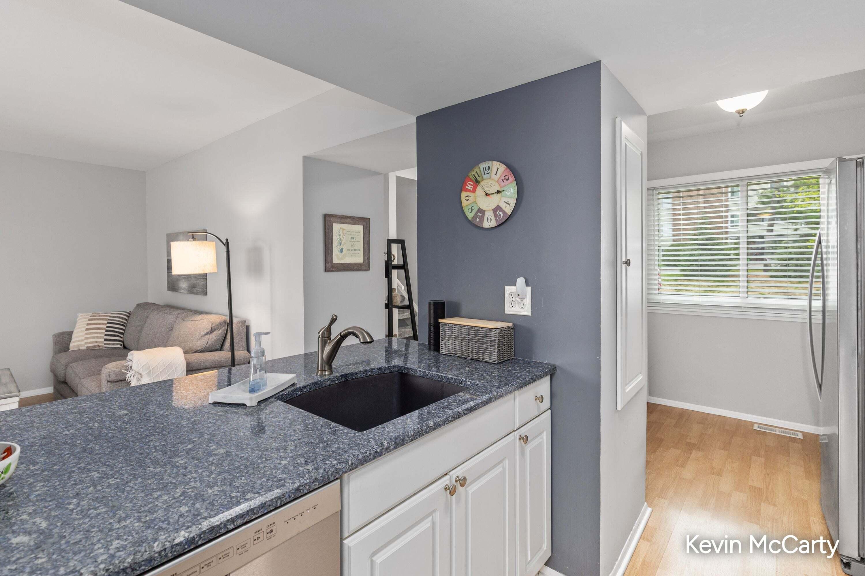 6247 Acropolis Drive SE Grand Rapids MI 49546