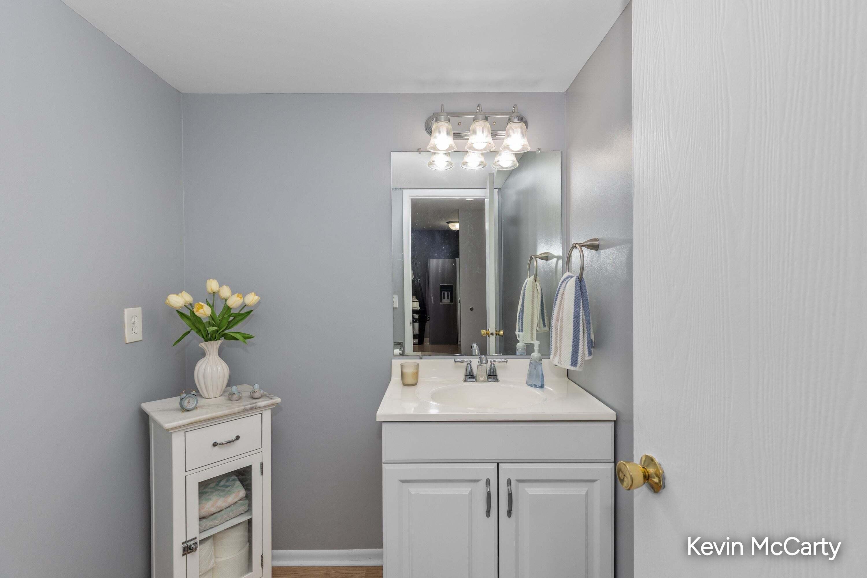 6247 Acropolis Drive SE Grand Rapids MI 49546