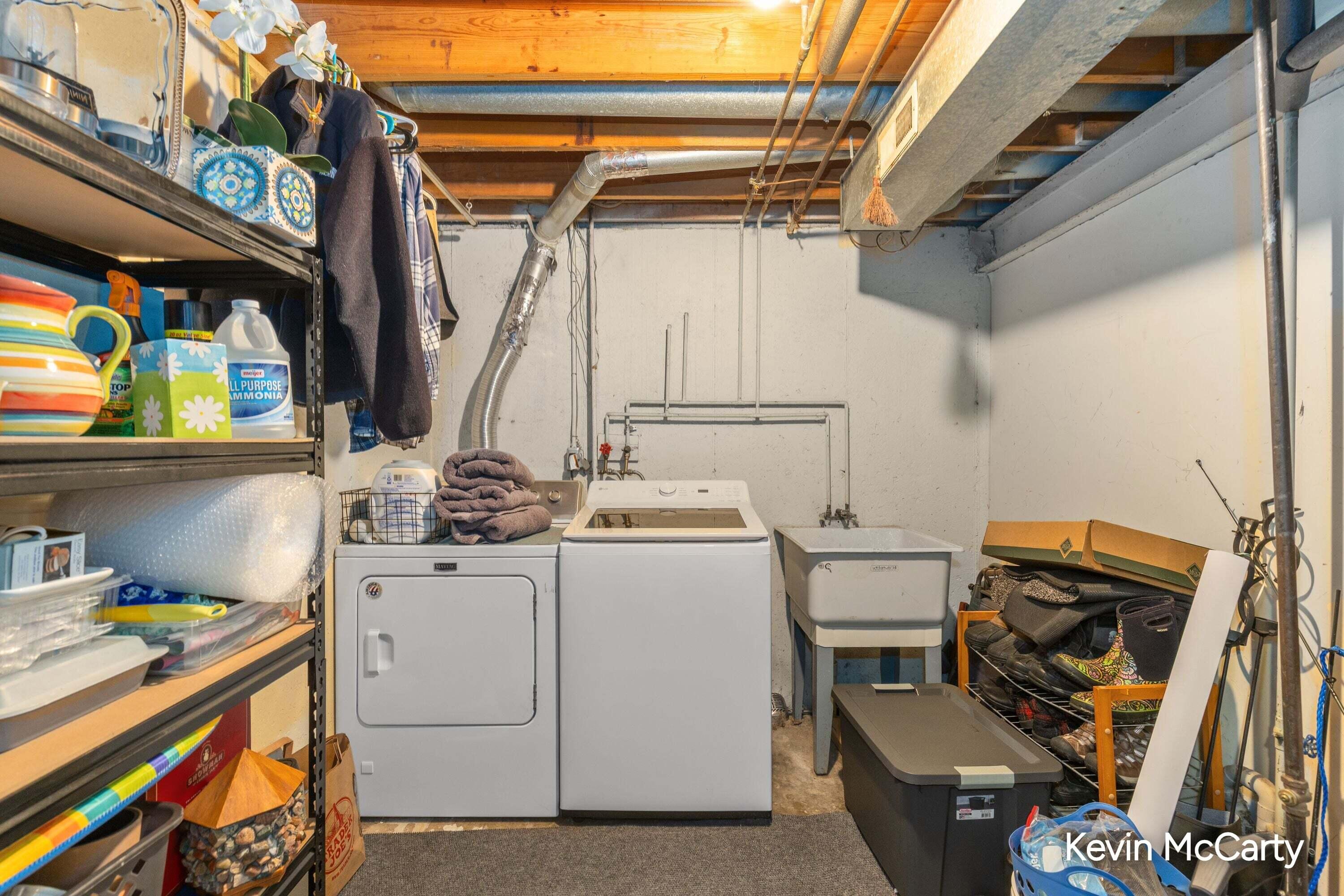 6247 Acropolis Drive SE Grand Rapids MI 49546