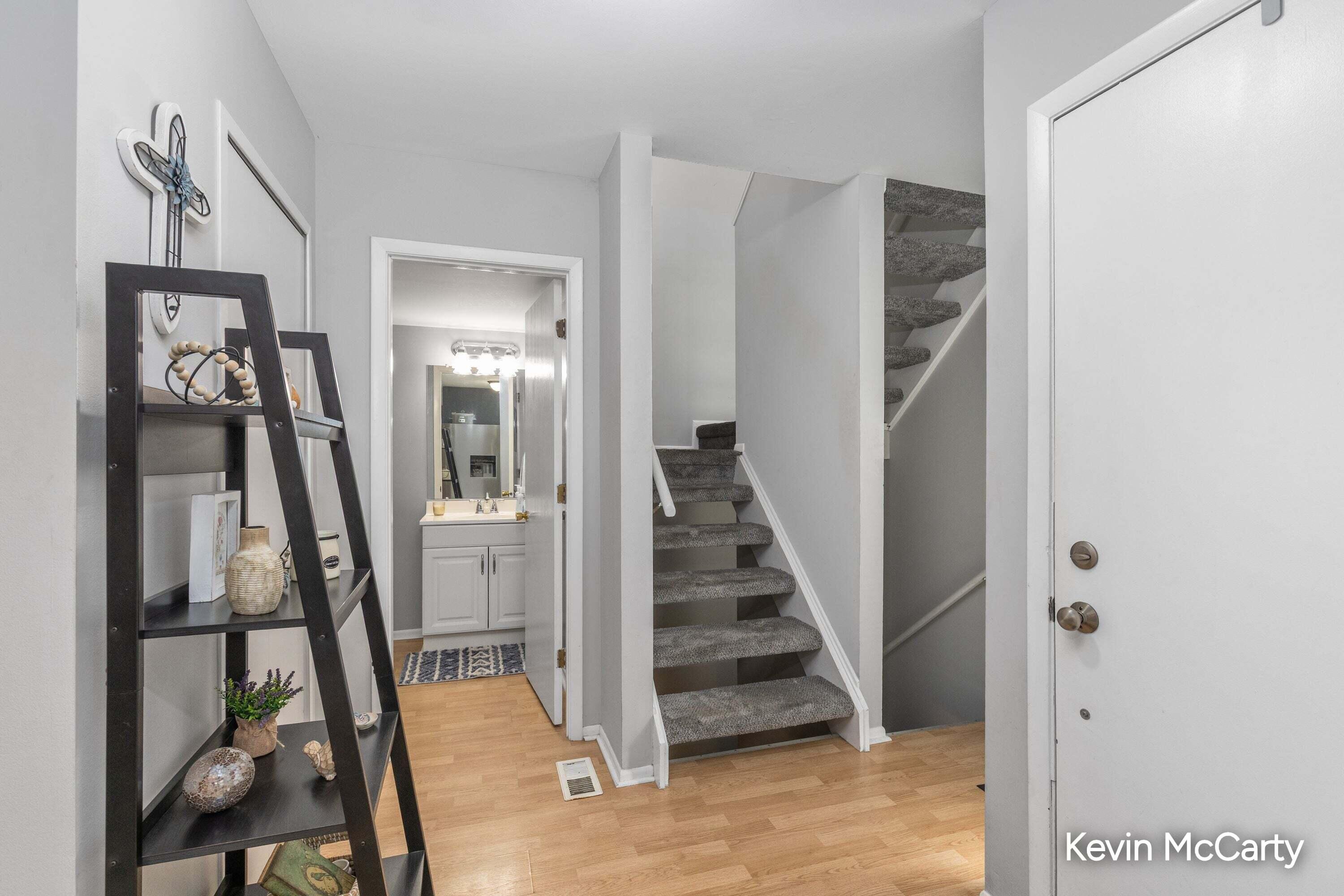 6247 Acropolis Drive SE Grand Rapids MI 49546