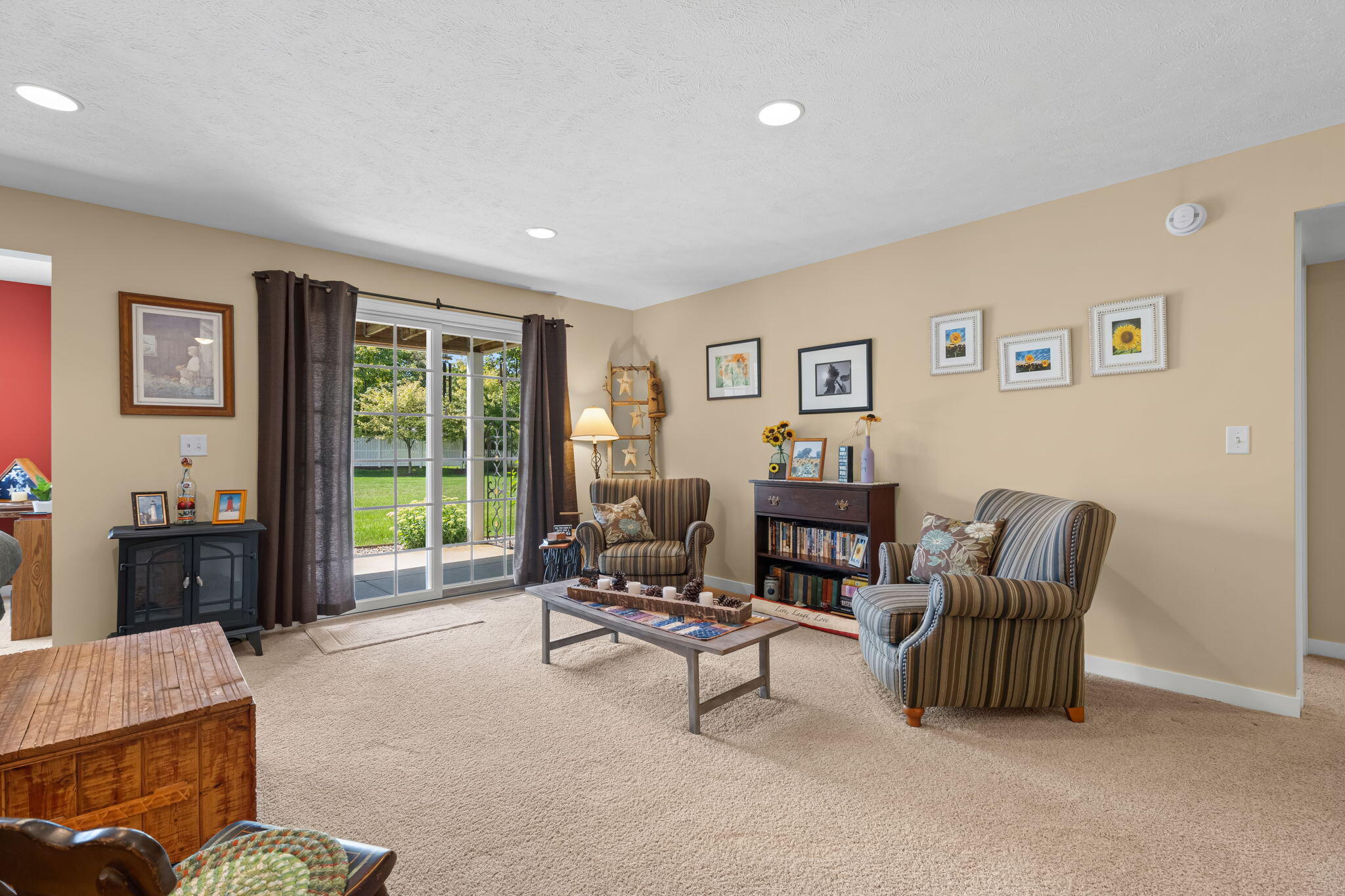 1687 S Trillium Circle Zeeland MI 49464