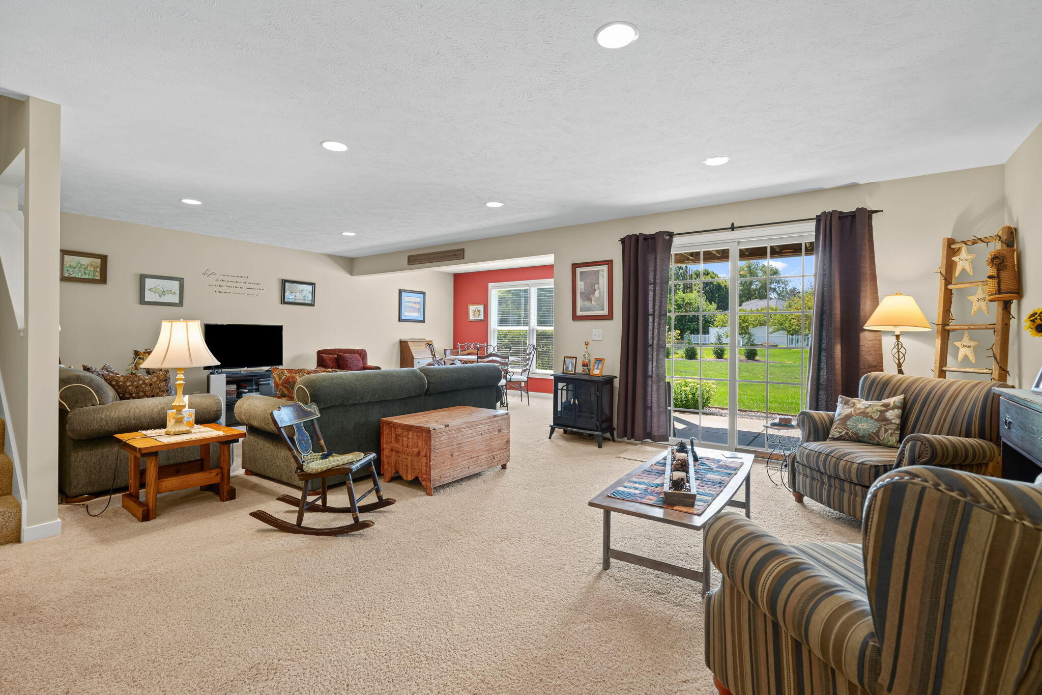 1687 S Trillium Circle Zeeland MI 49464