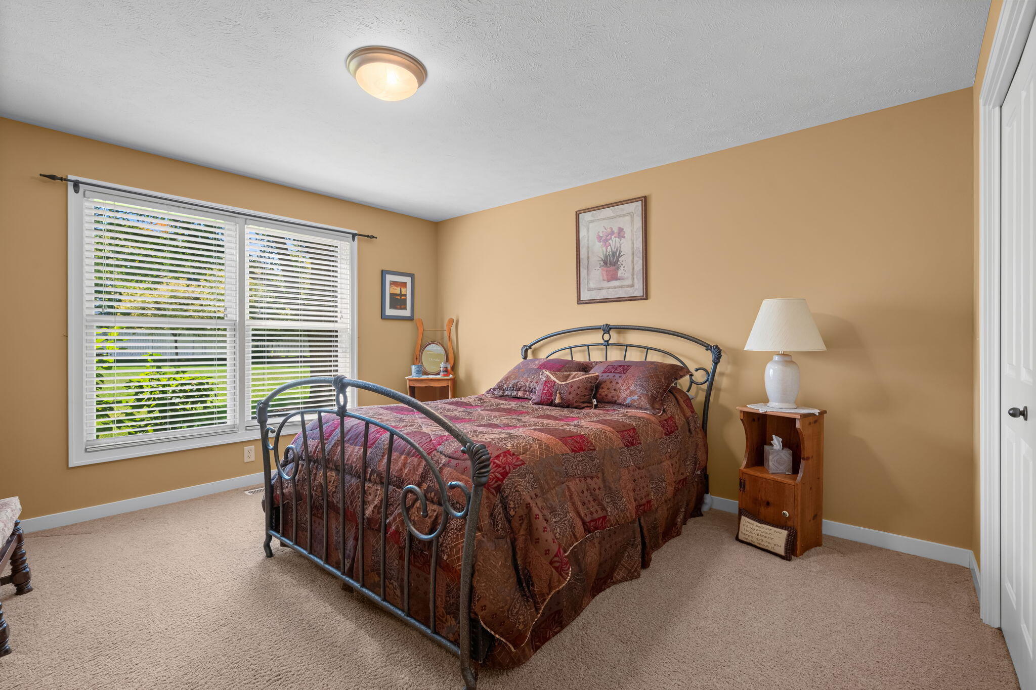 1687 S Trillium Circle Zeeland MI 49464