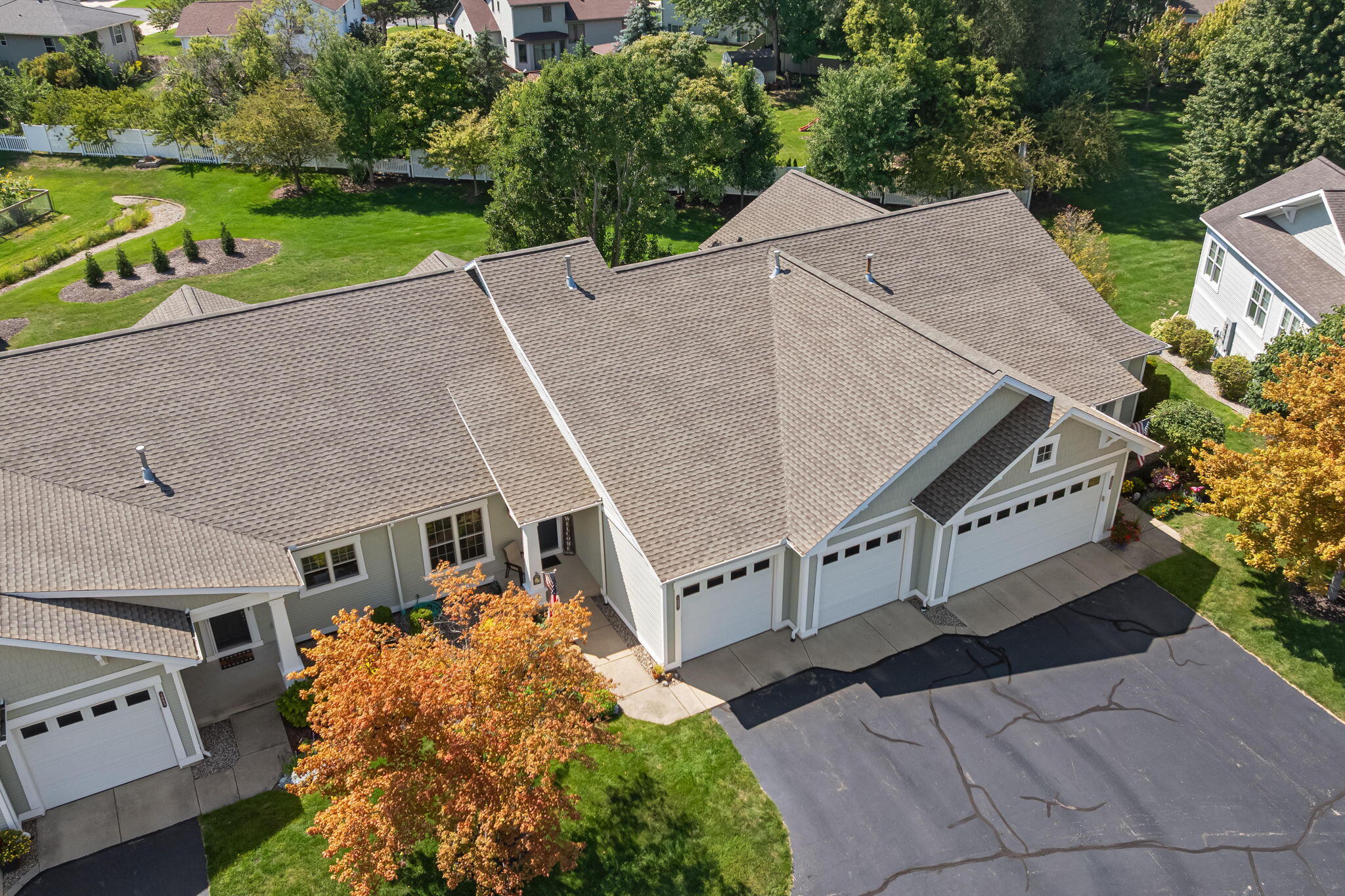 1687 S Trillium Circle Zeeland MI 49464