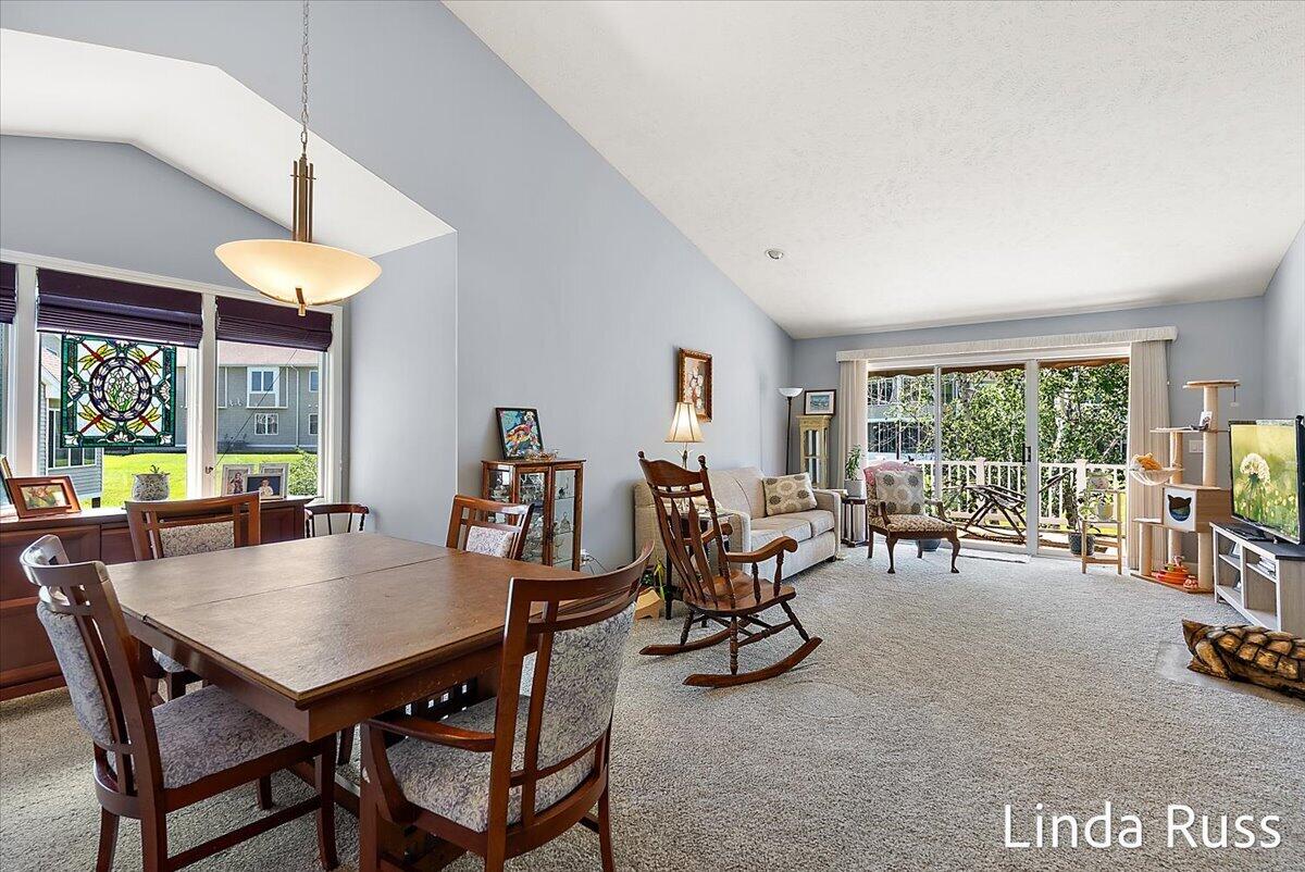 3912 Pemberton Drive SE Grand Rapids MI 49508