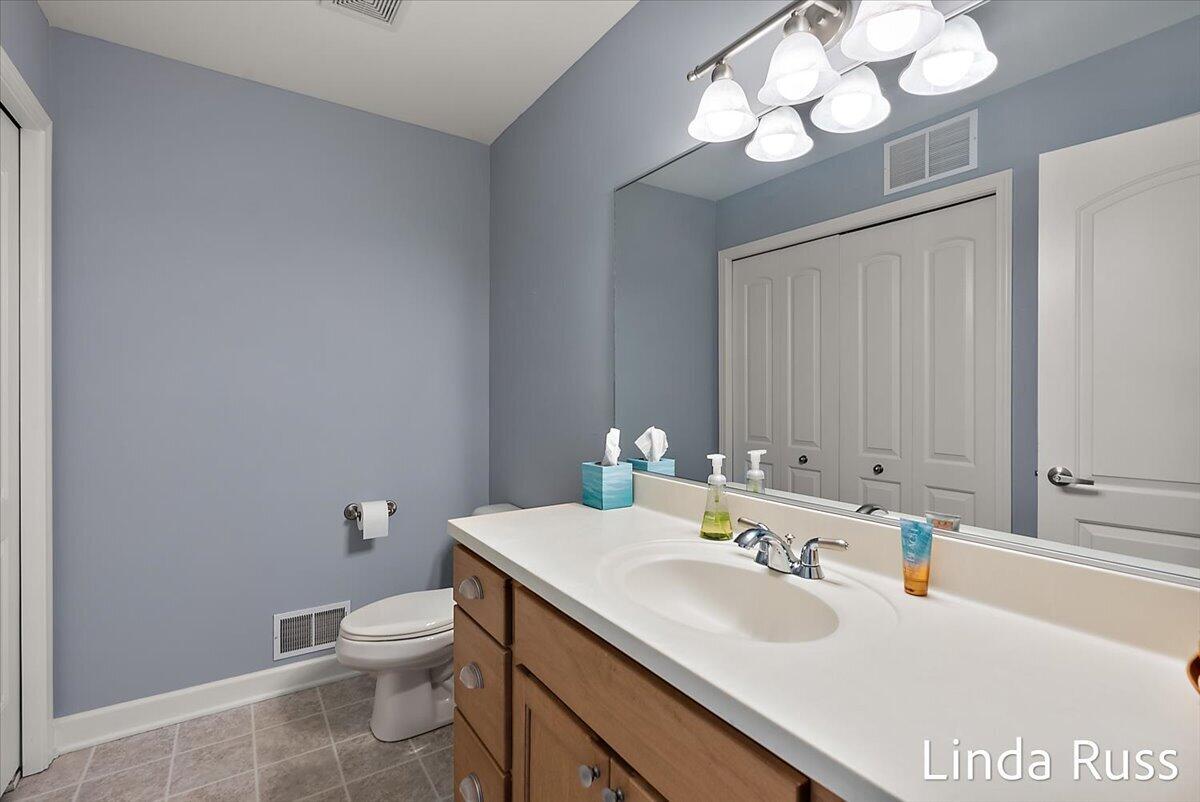 3912 Pemberton Drive SE Grand Rapids MI 49508