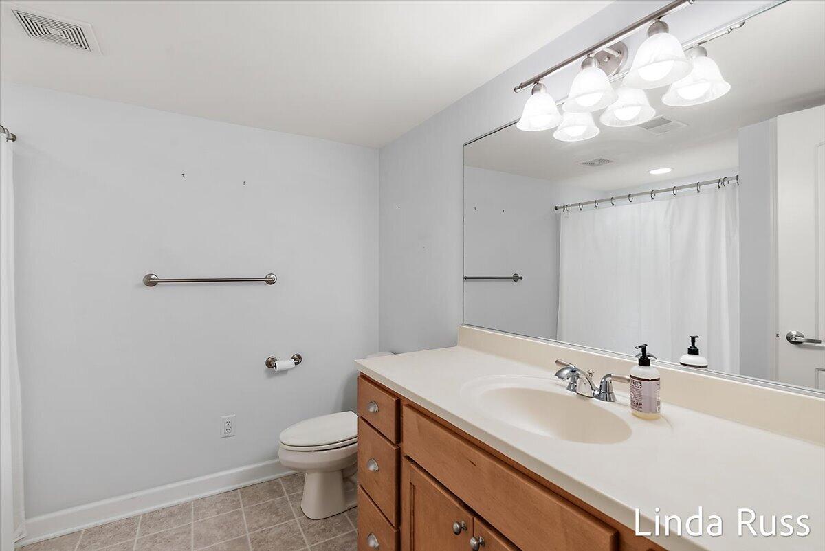 3912 Pemberton Drive SE Grand Rapids MI 49508
