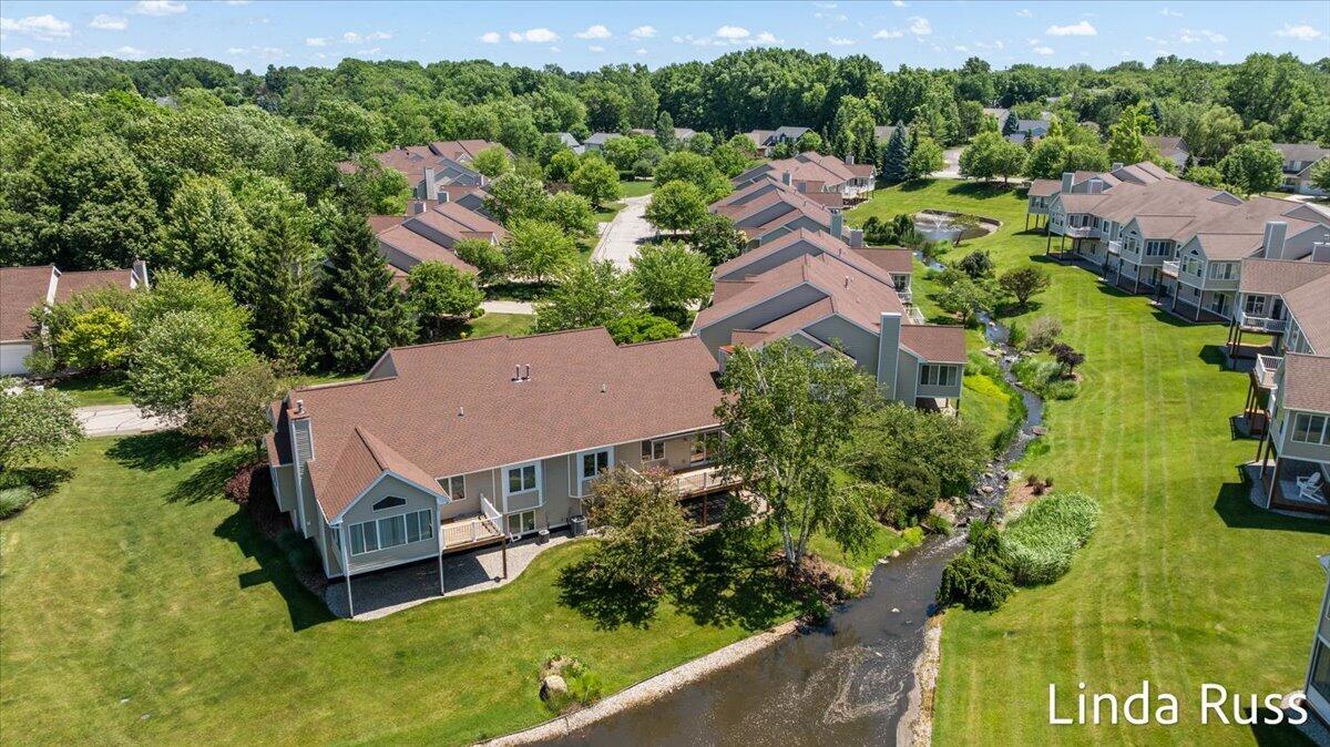 3912 Pemberton Drive SE Grand Rapids MI 49508