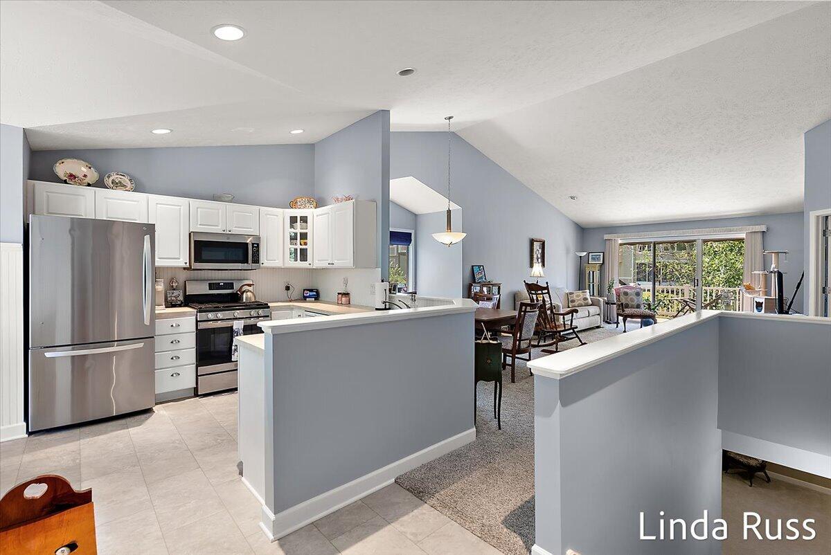 3912 Pemberton Drive SE Grand Rapids MI 49508