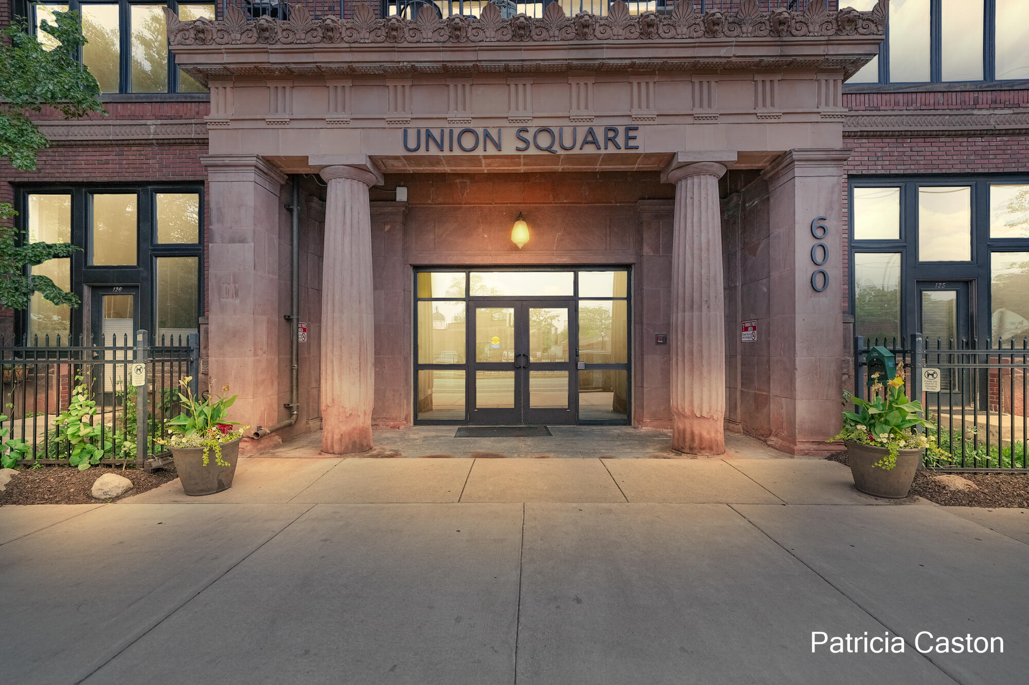 600 Broadway Avenue NW Grand Rapids MI 49504