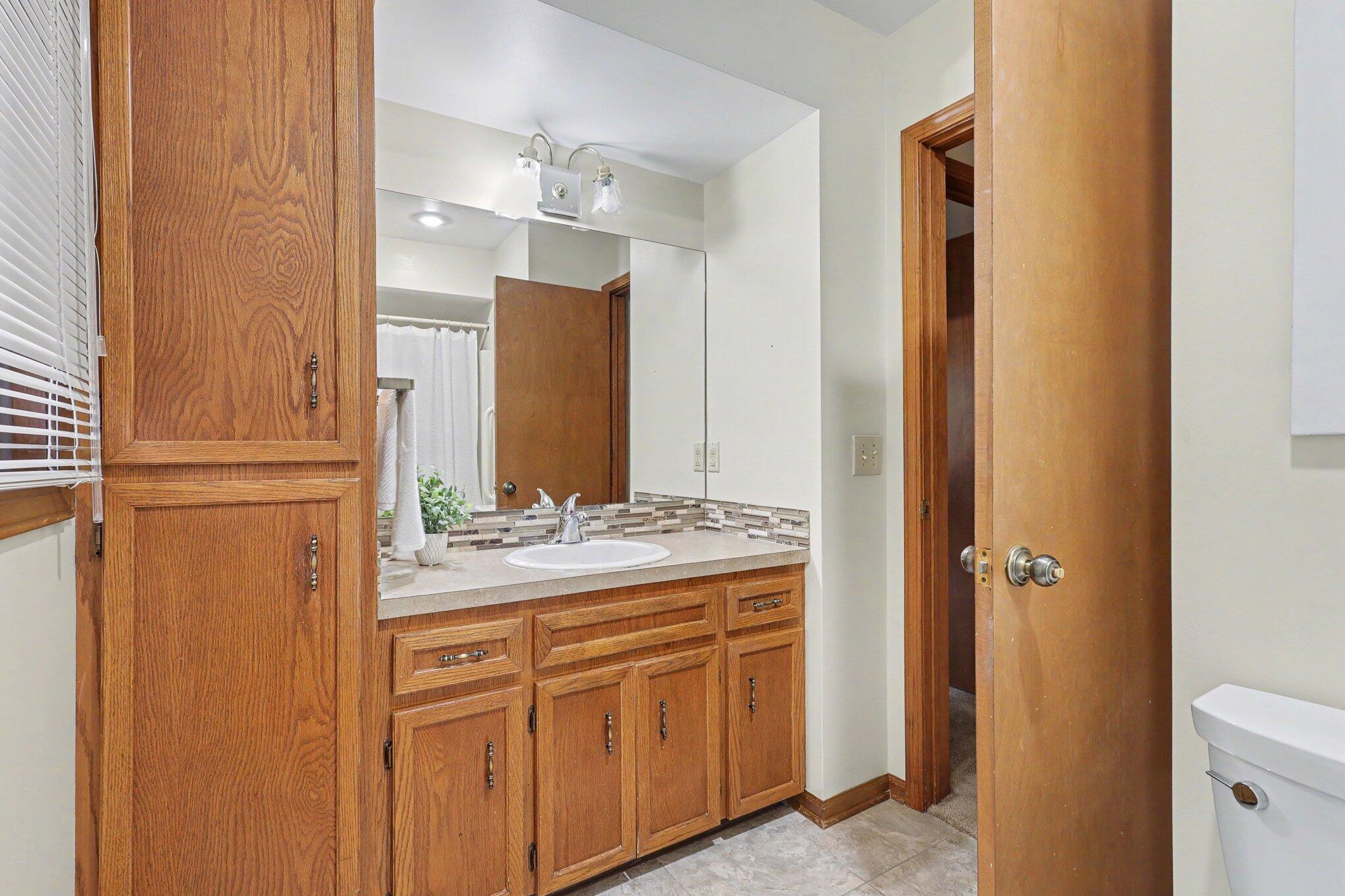2130 Cranbrook Drive NE Grand Rapids MI 49505