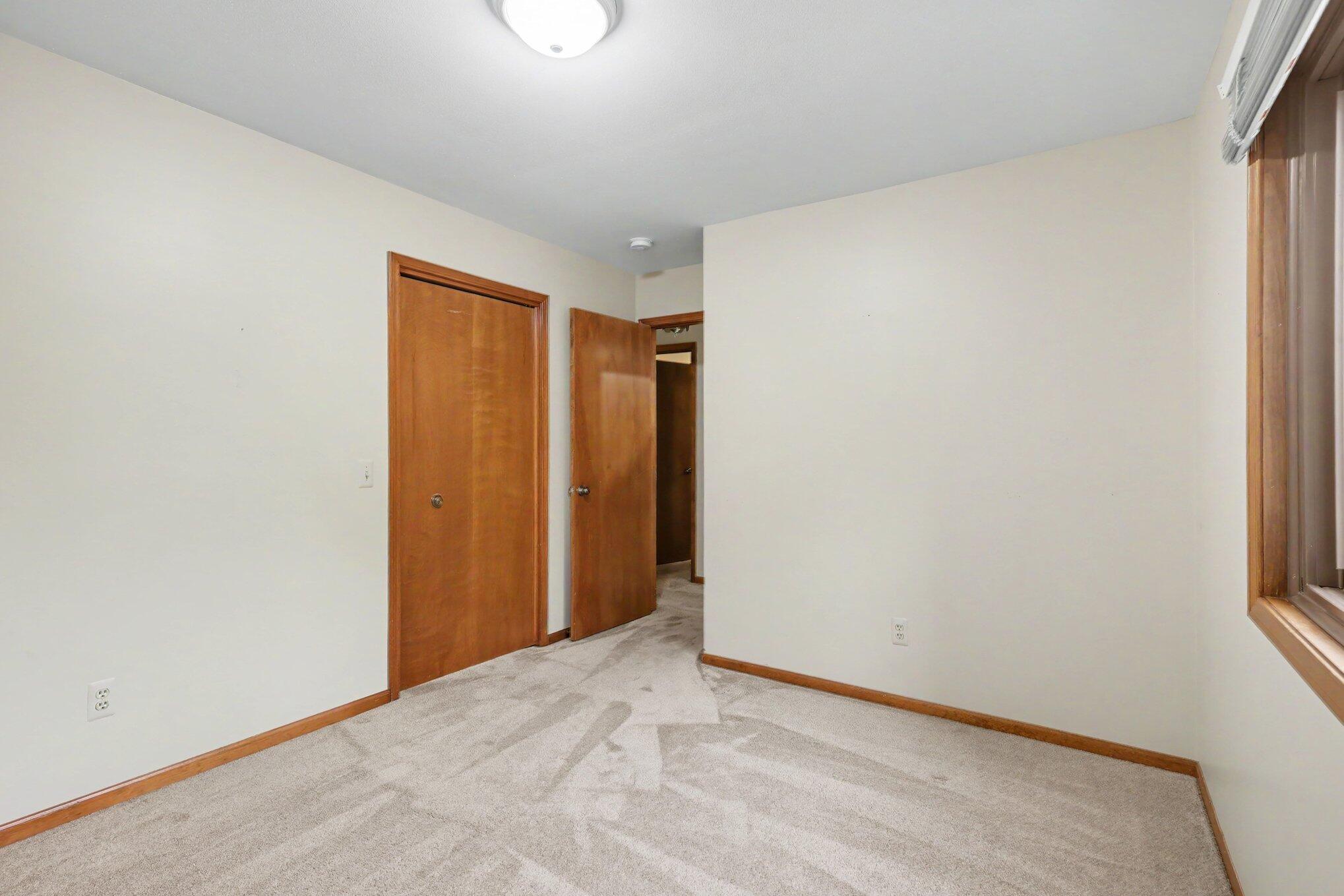 2130 Cranbrook Drive NE Grand Rapids MI 49505