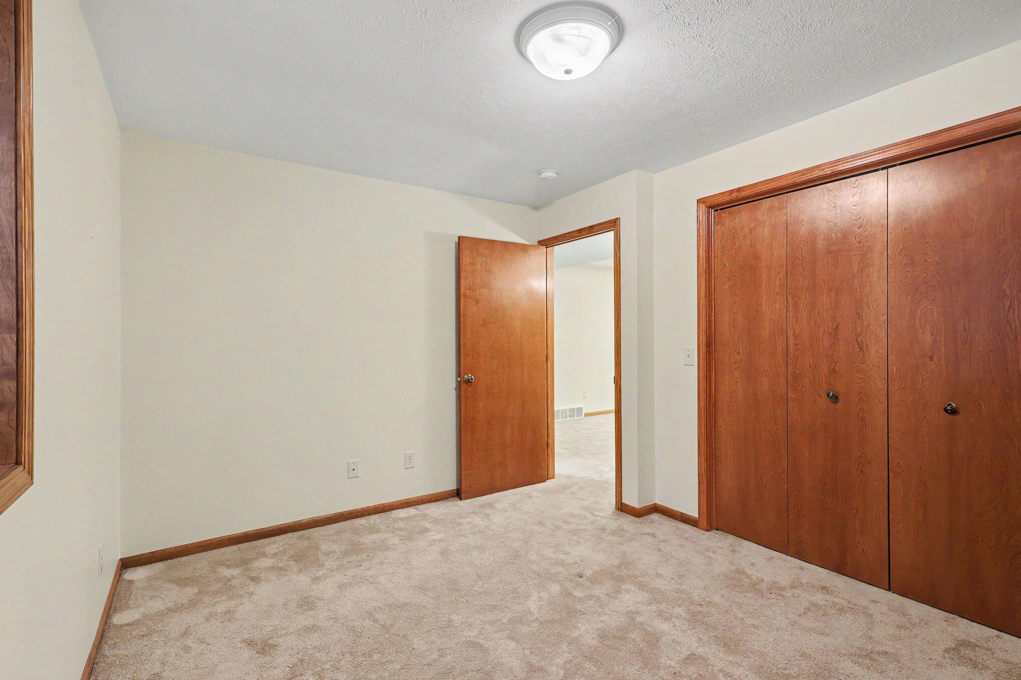 2130 Cranbrook Drive NE Grand Rapids MI 49505