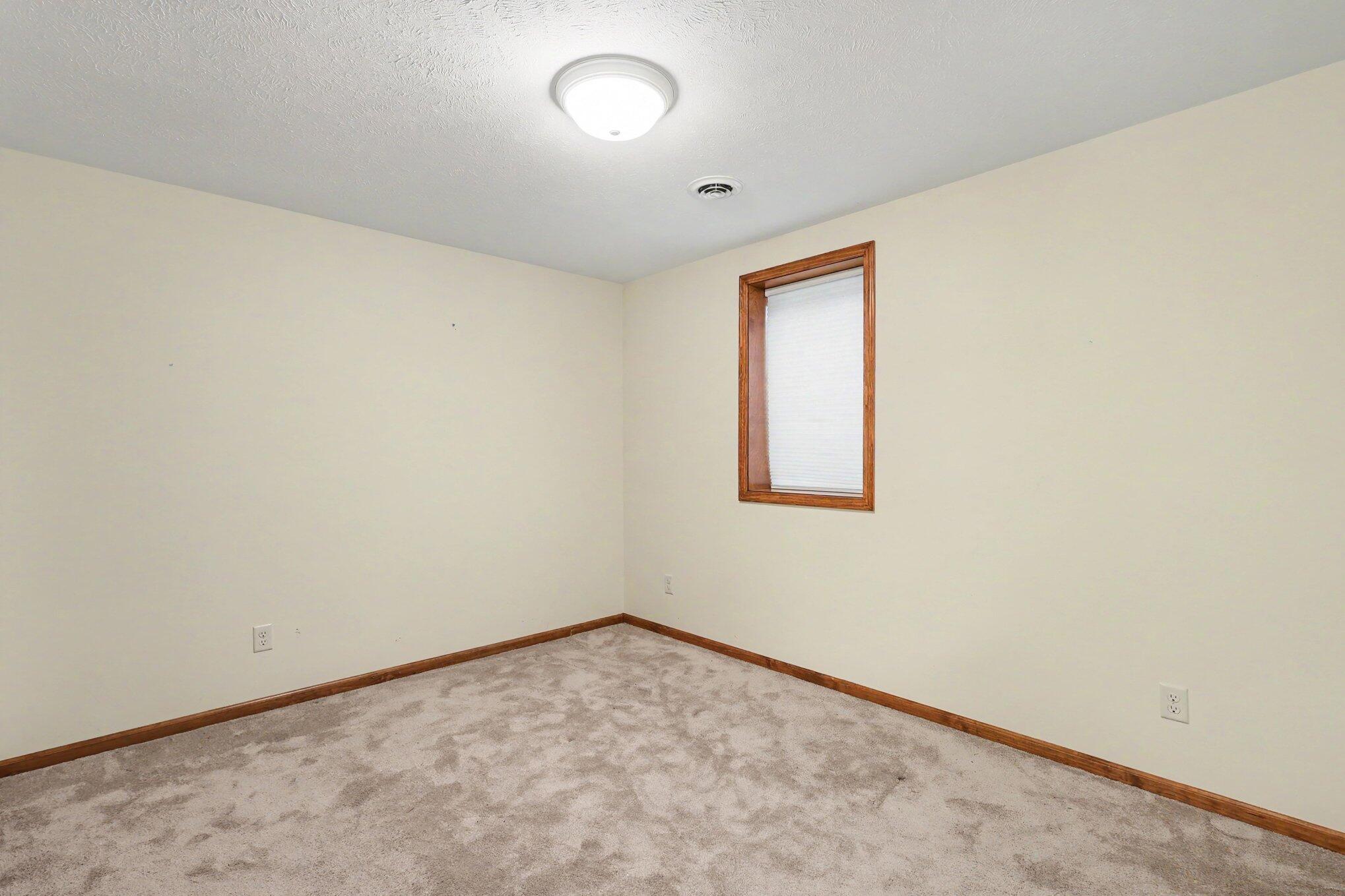 2130 Cranbrook Drive NE Grand Rapids MI 49505
