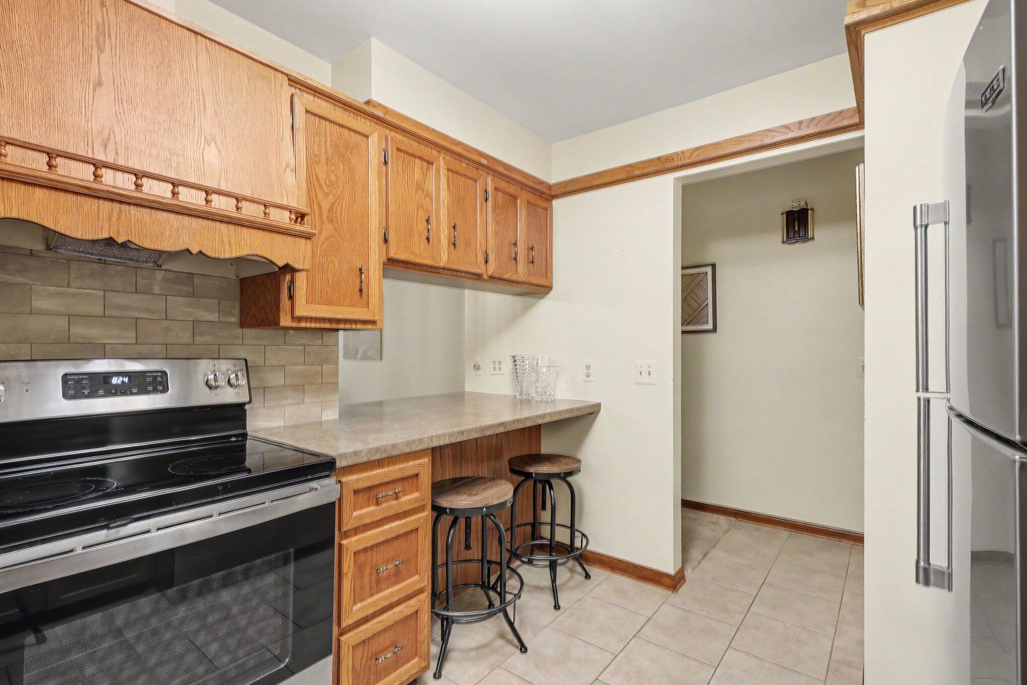 2130 Cranbrook Drive NE Grand Rapids MI 49505