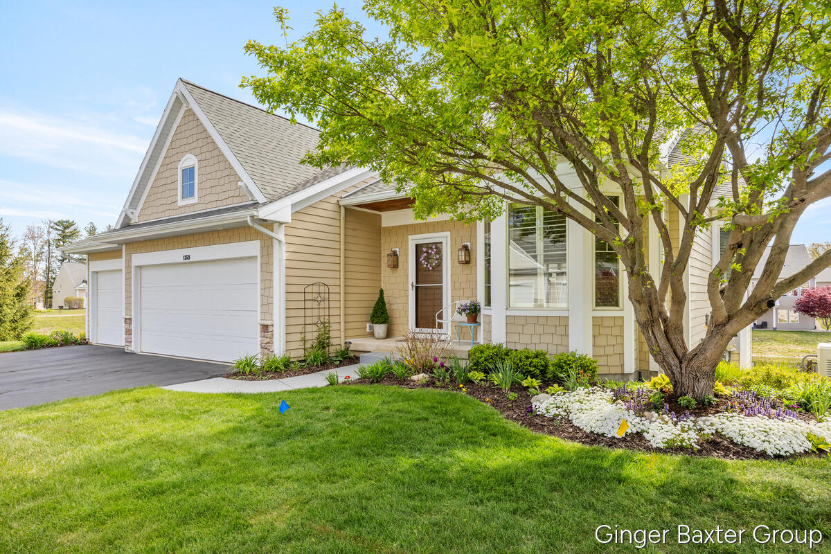 12519 Retreat Drive Grand Haven MI 49417