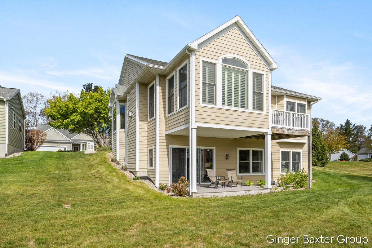 12519 Retreat Drive Grand Haven MI 49417