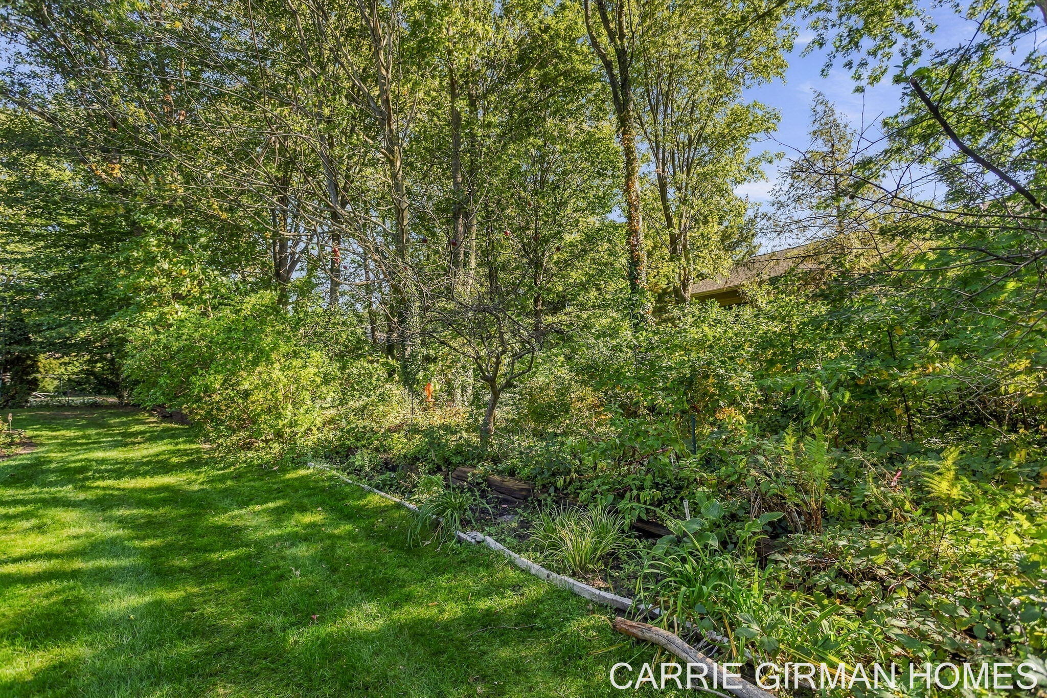 838 Brook Village Court Holland MI 49423