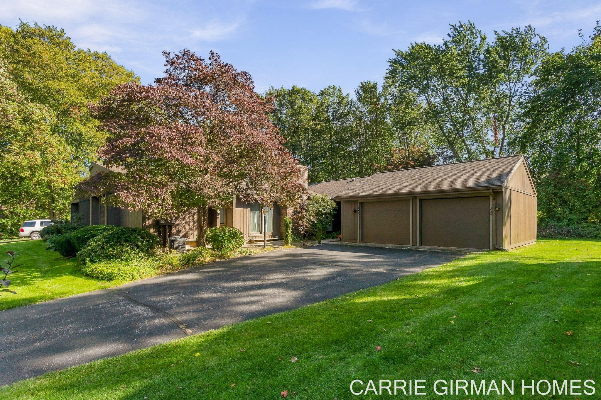 838 Brook Village Court Holland MI 49423