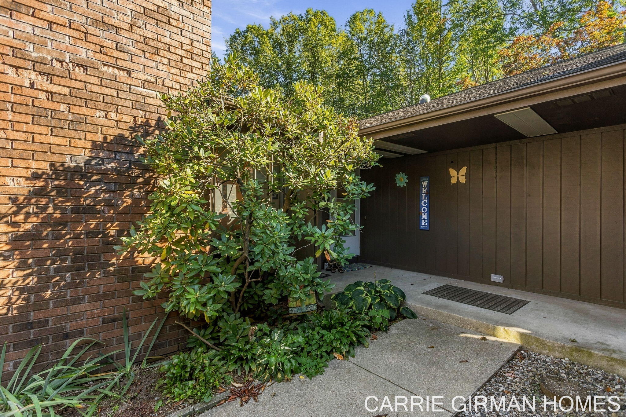 838 Brook Village Court Holland MI 49423