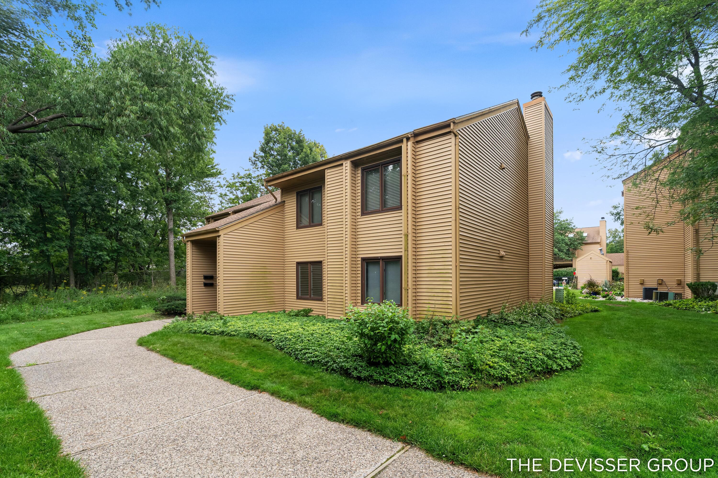 300 Farington Boulevard Holland MI 49423