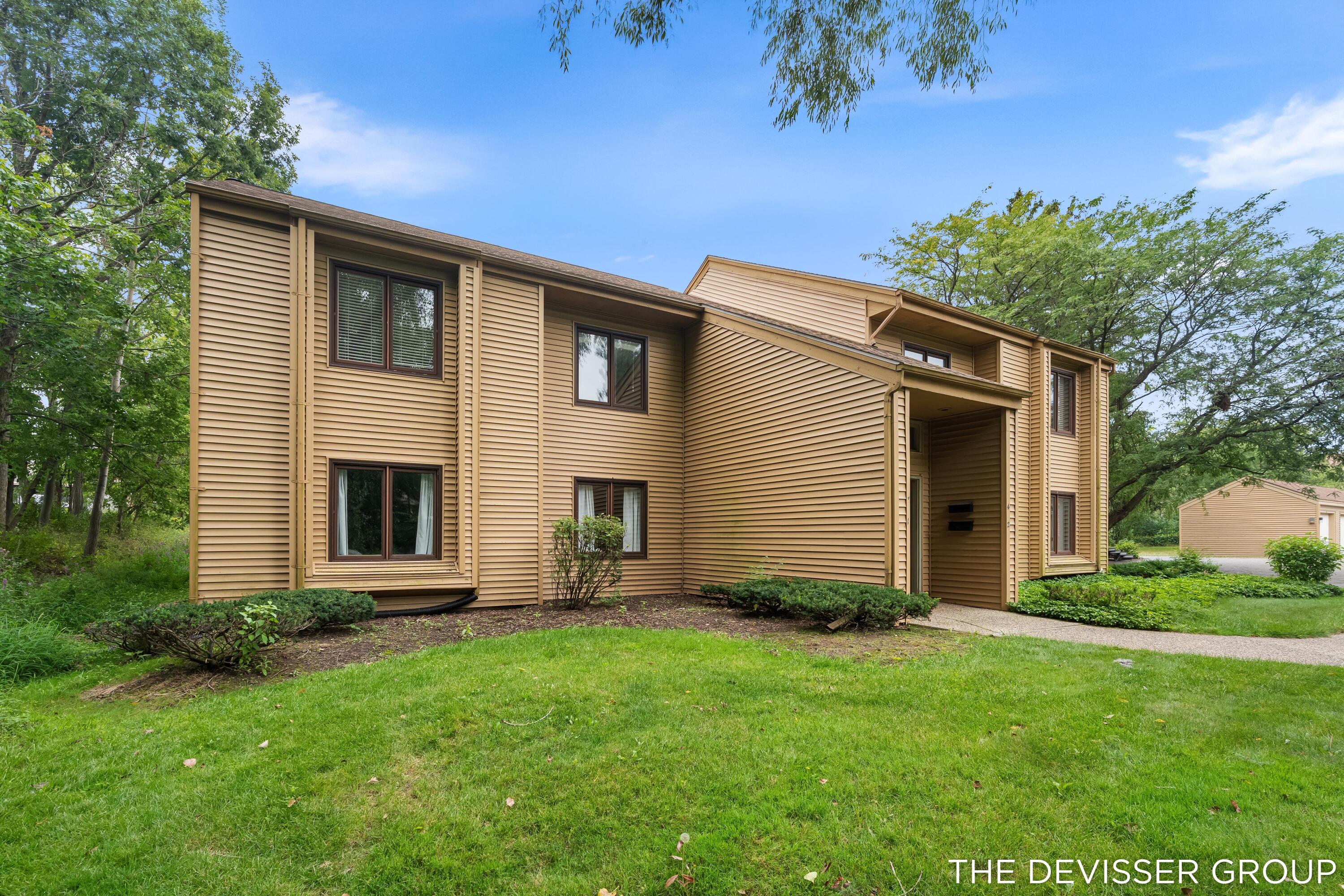 300 Farington Boulevard Holland MI 49423