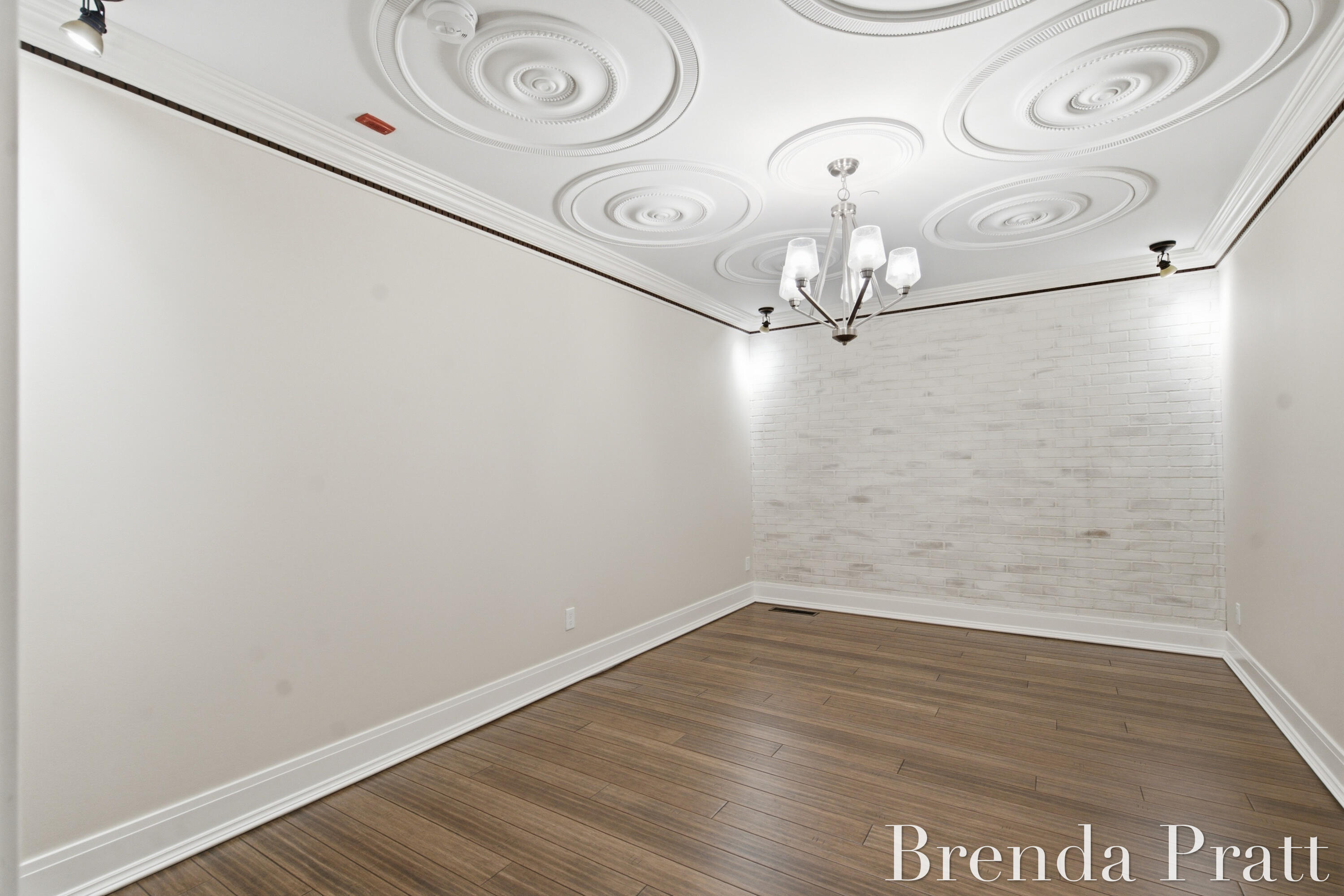 600 7th Street NW Grand Rapids MI 49504