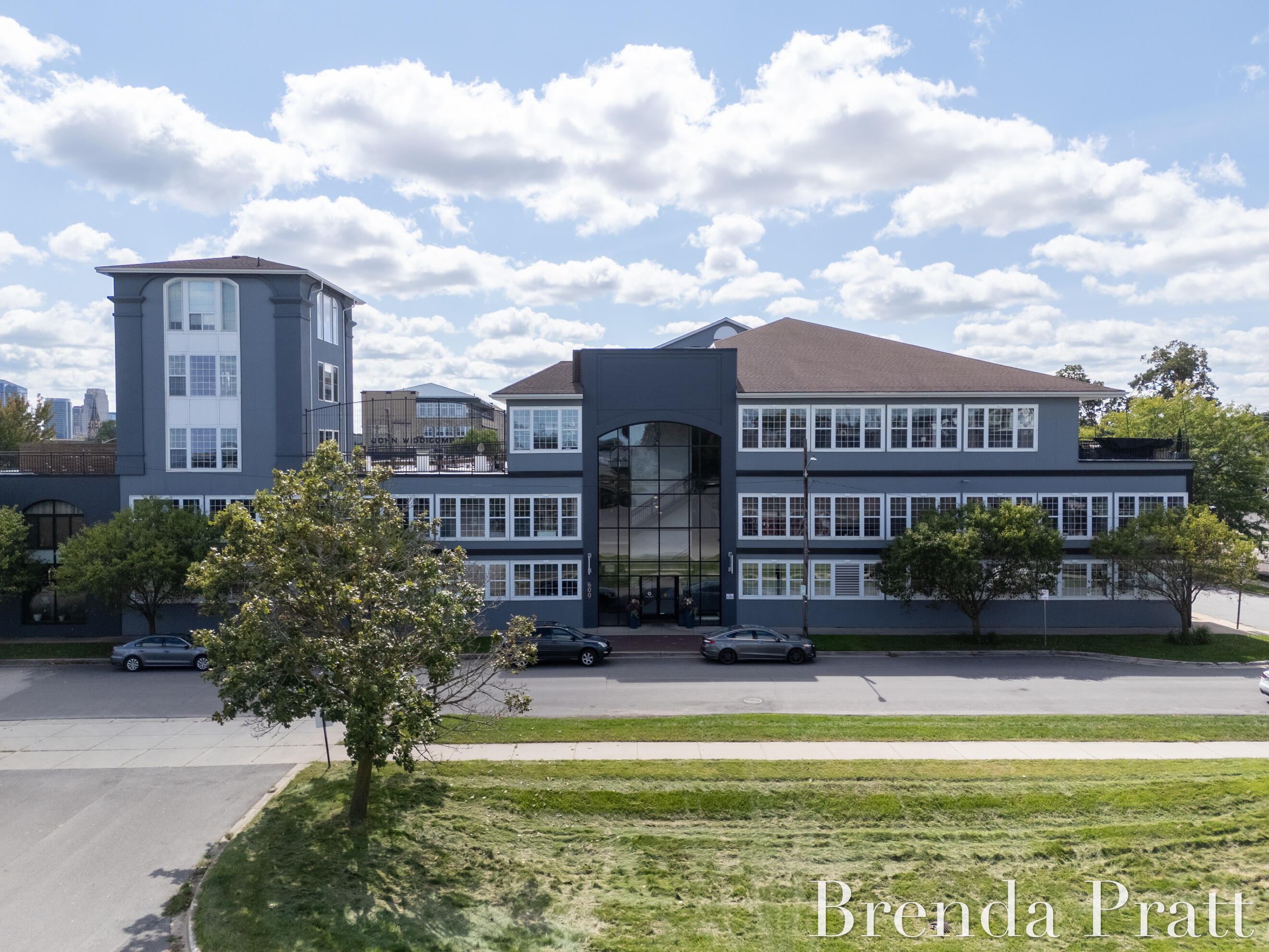 600 7th Street NW Grand Rapids MI 49504