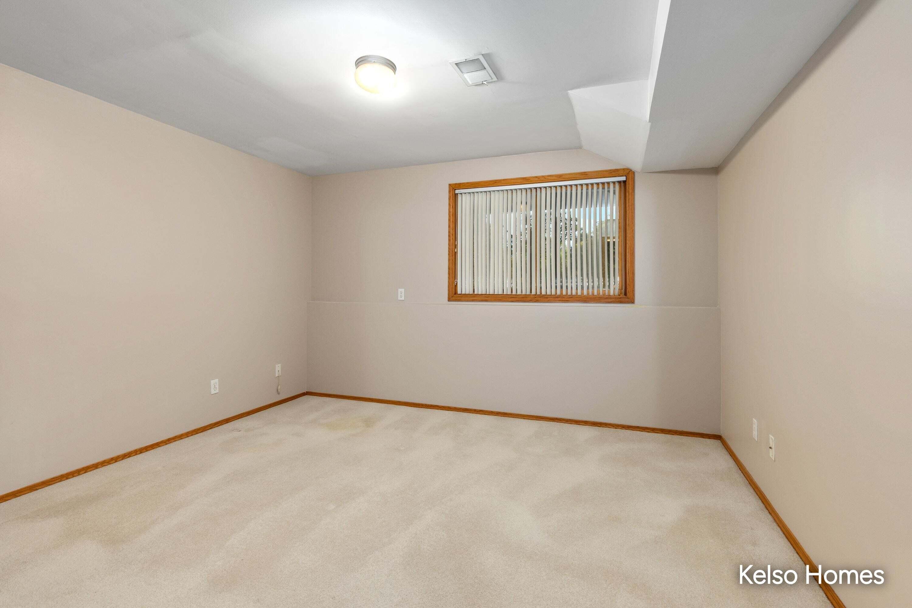 3007 Kay Drive SE Grand Rapids MI 49508