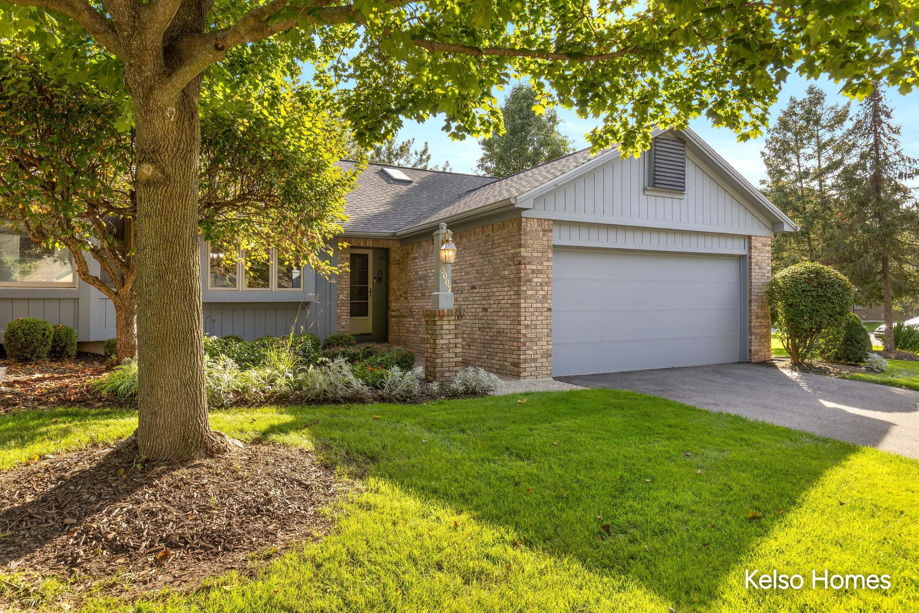 3007 Kay Drive SE Grand Rapids MI 49508