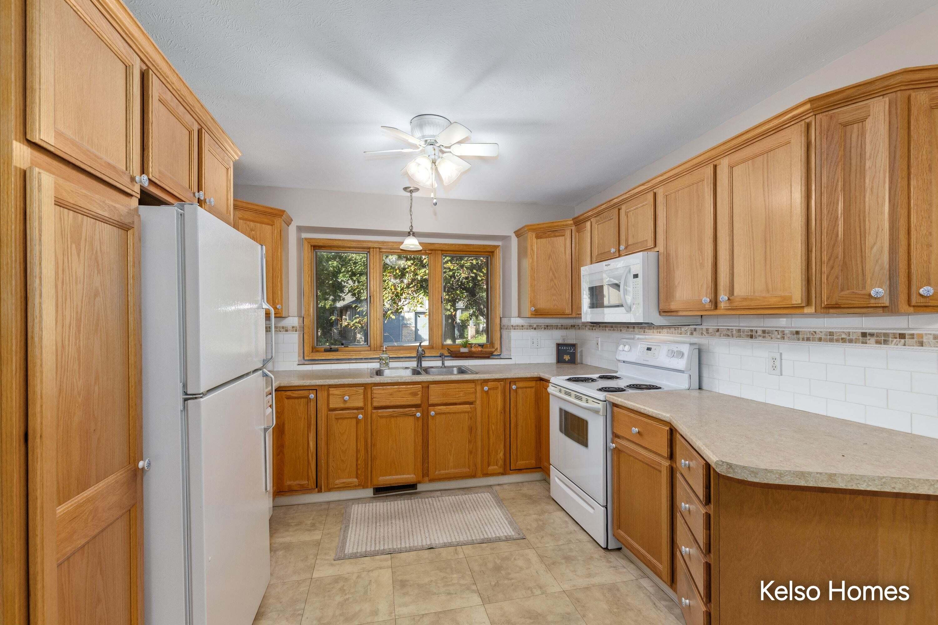 3007 Kay Drive SE Grand Rapids MI 49508