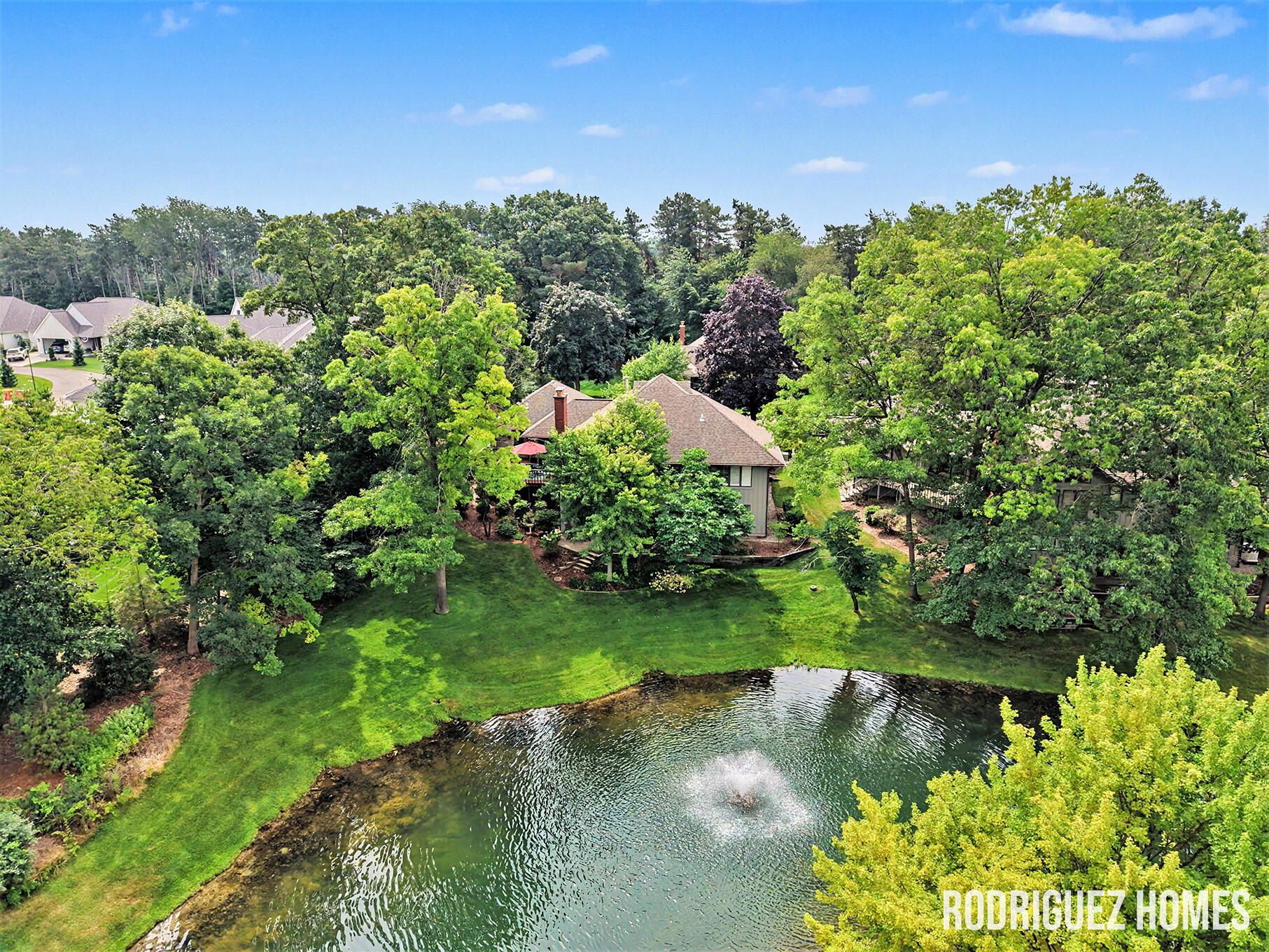 6270 Heathmoor Court SE Grand Rapids MI 49546