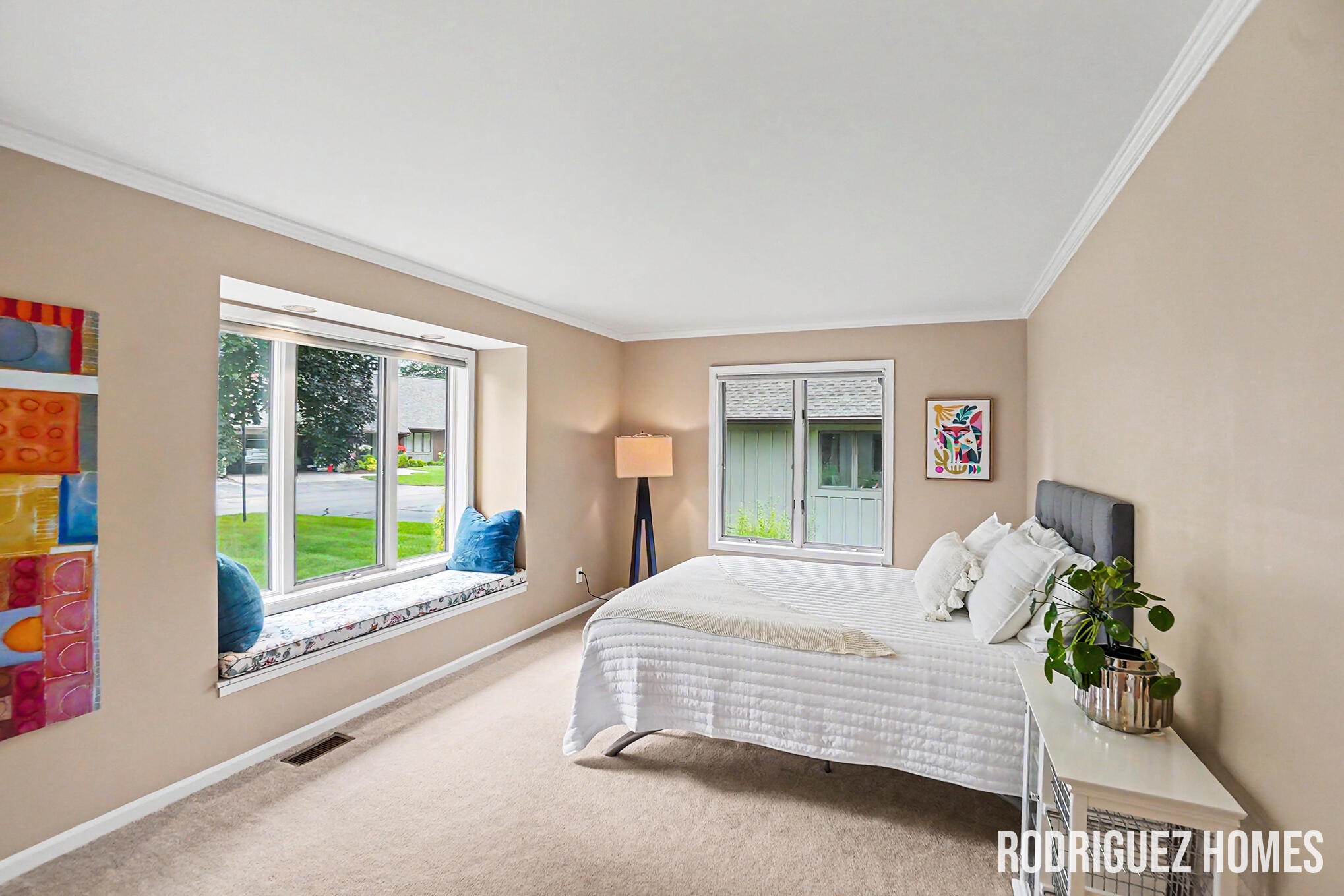 6270 Heathmoor Court SE Grand Rapids MI 49546