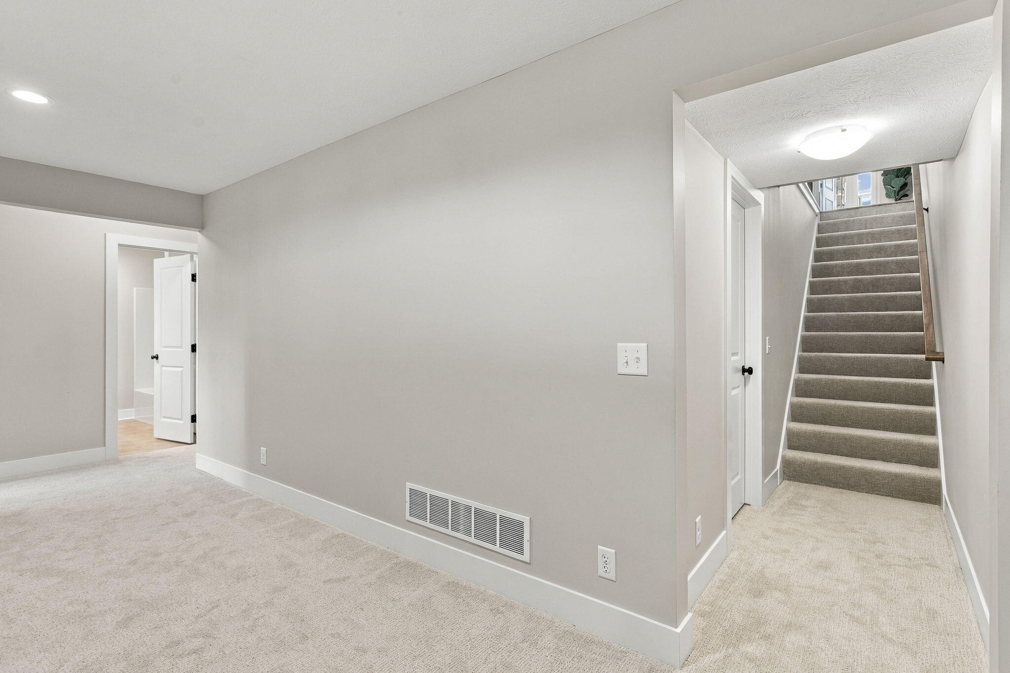 1609 Eagle View Trail Zeeland MI 49464