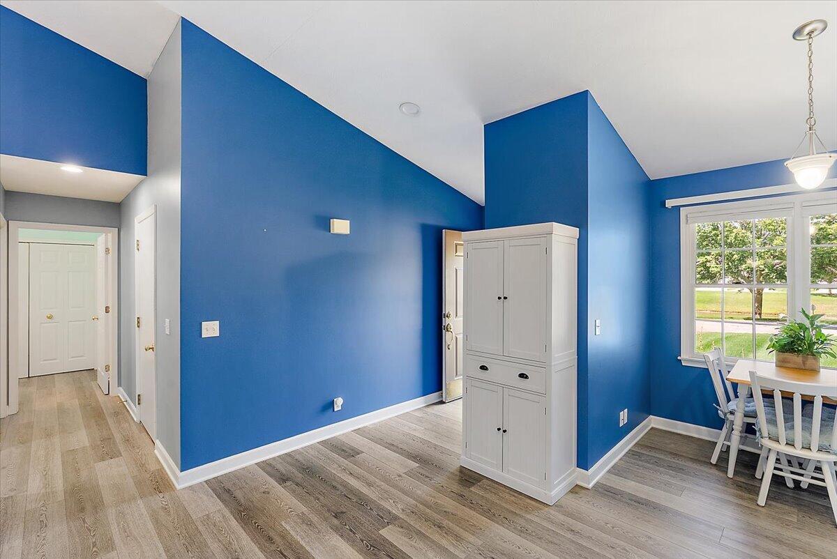 11382 E Lake Drive Holland MI 49424