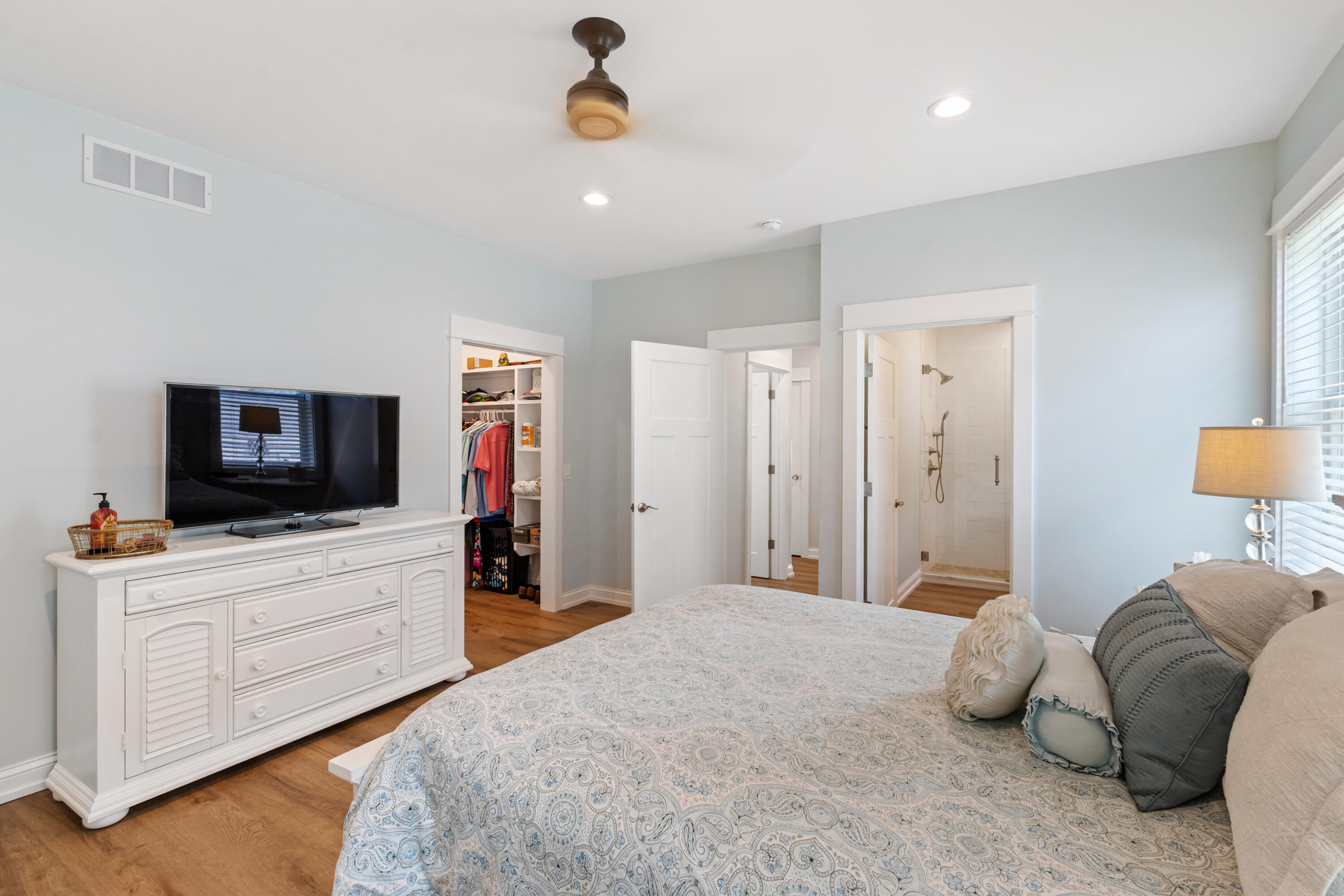 8202 Coneflower Cove Kalamazoo MI 49009
