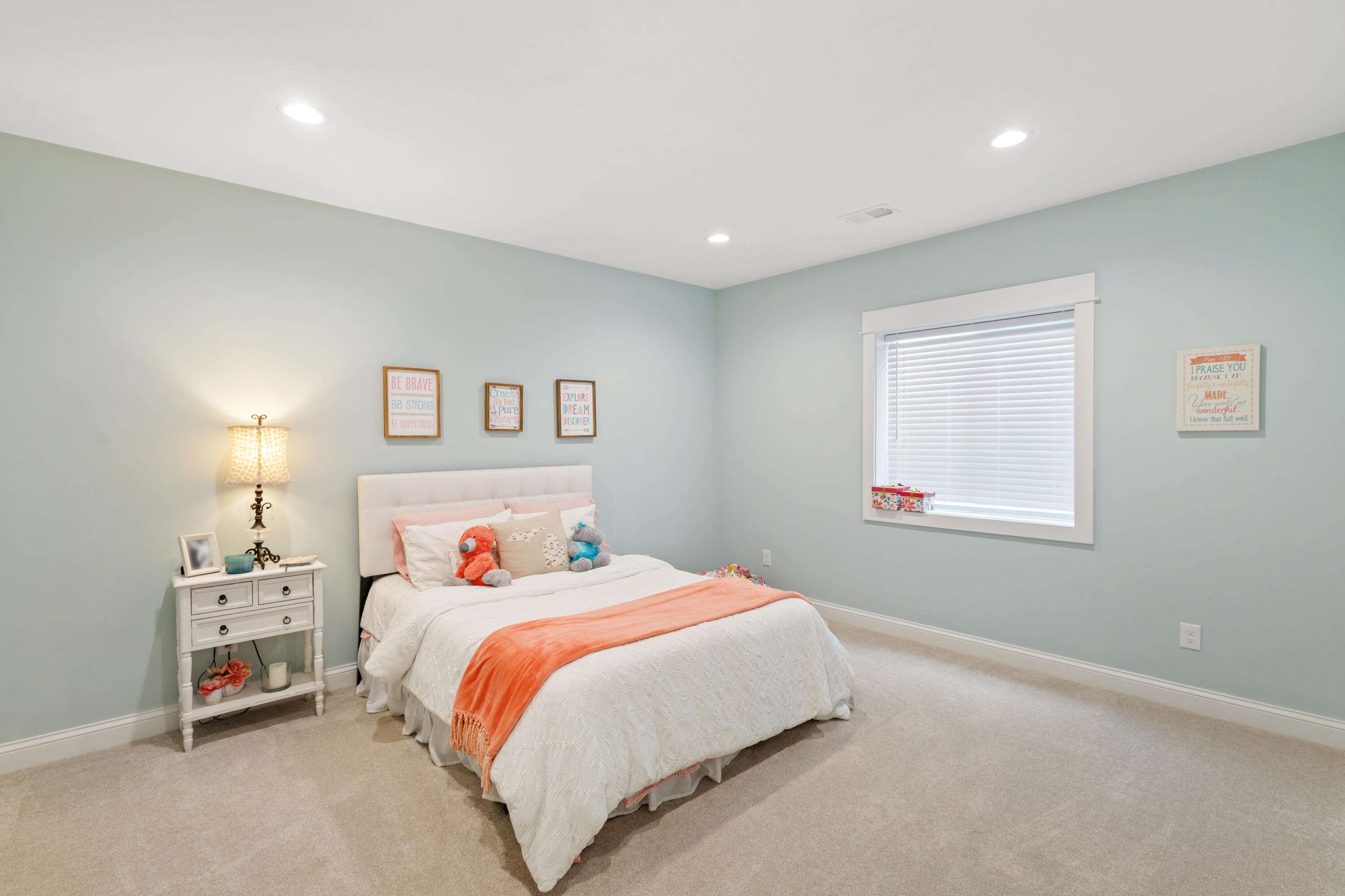 8202 Coneflower Cove Kalamazoo MI 49009