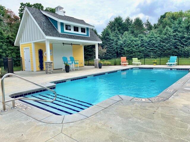 8202 Coneflower Cove Kalamazoo MI 49009