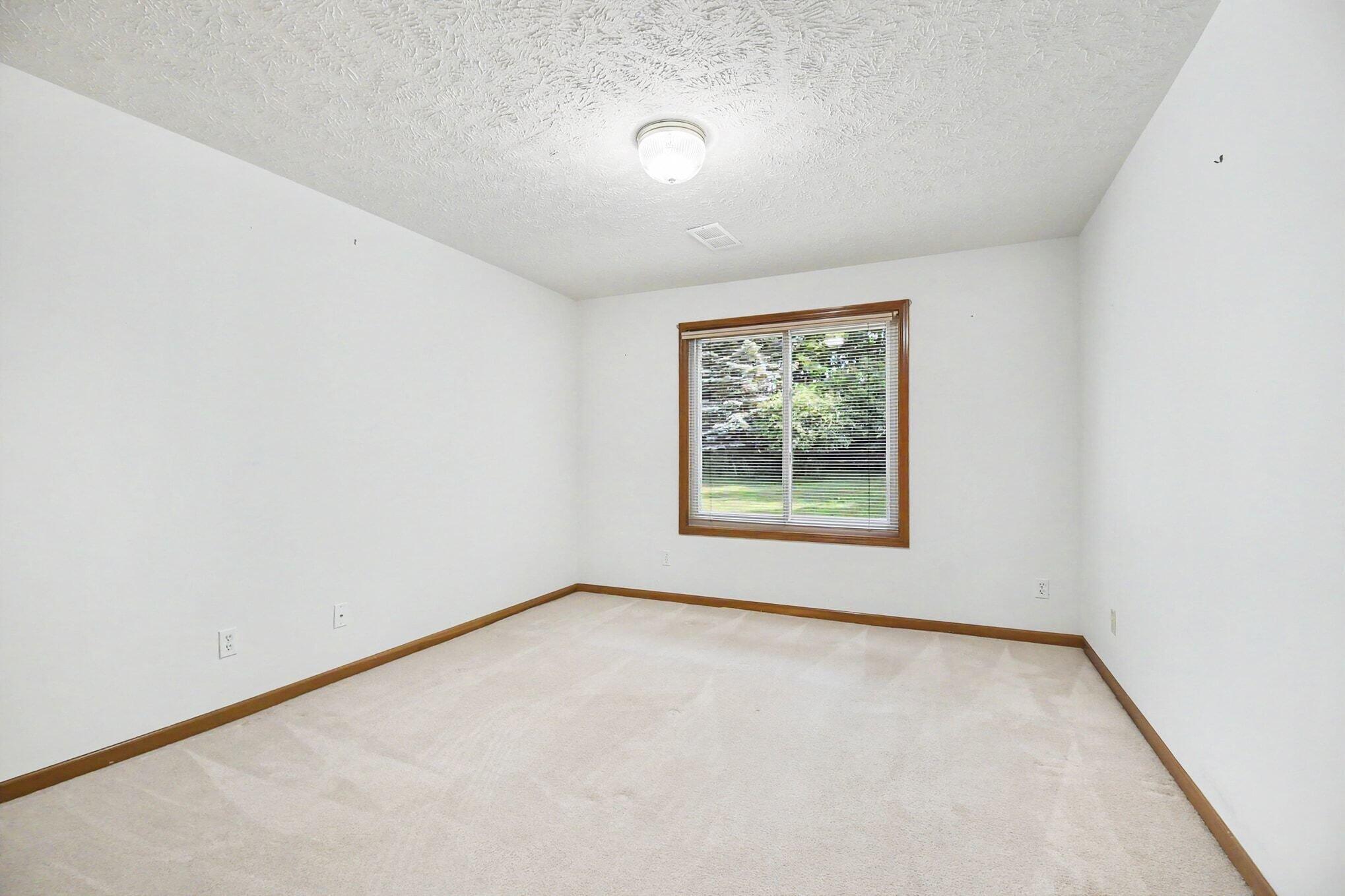 2091 Woodshire Place SE Grand Rapids MI 49508
