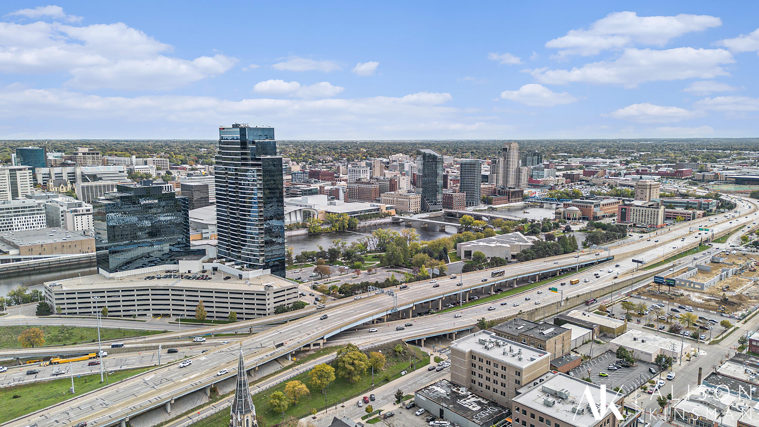 335 Bridge Street NW Grand Rapids MI 49504
